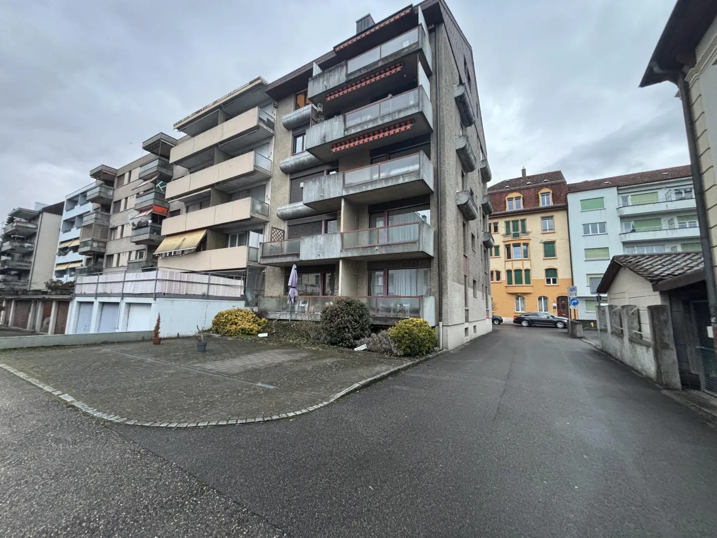 Posto Auto Esterno in Affitto - Foto 1 di 1