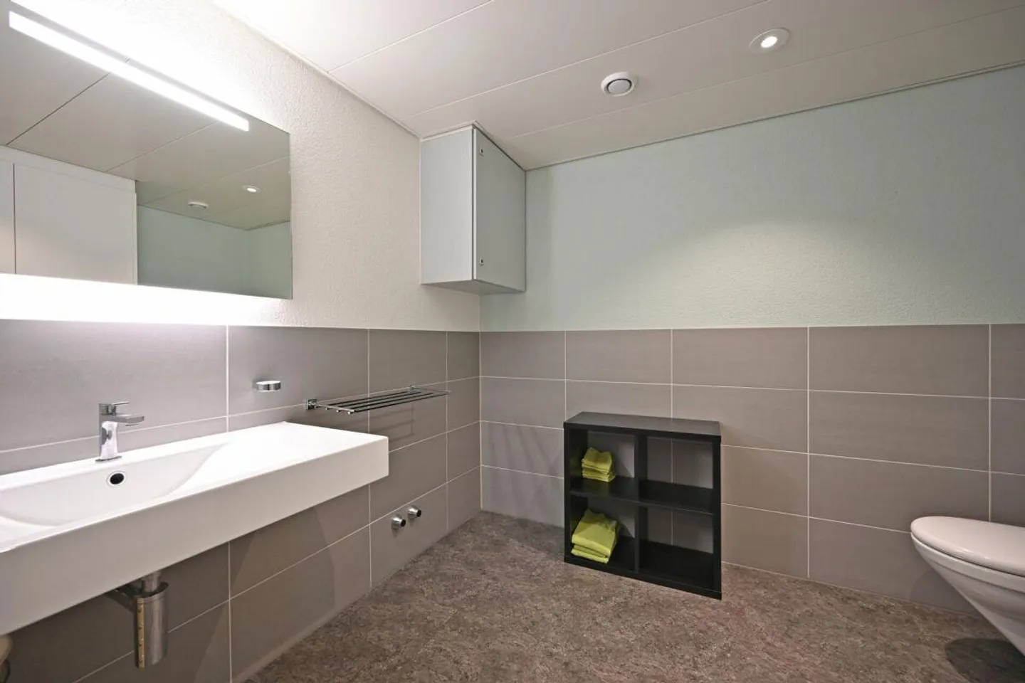 Your new location near Bern main station - Photo 9 of 15