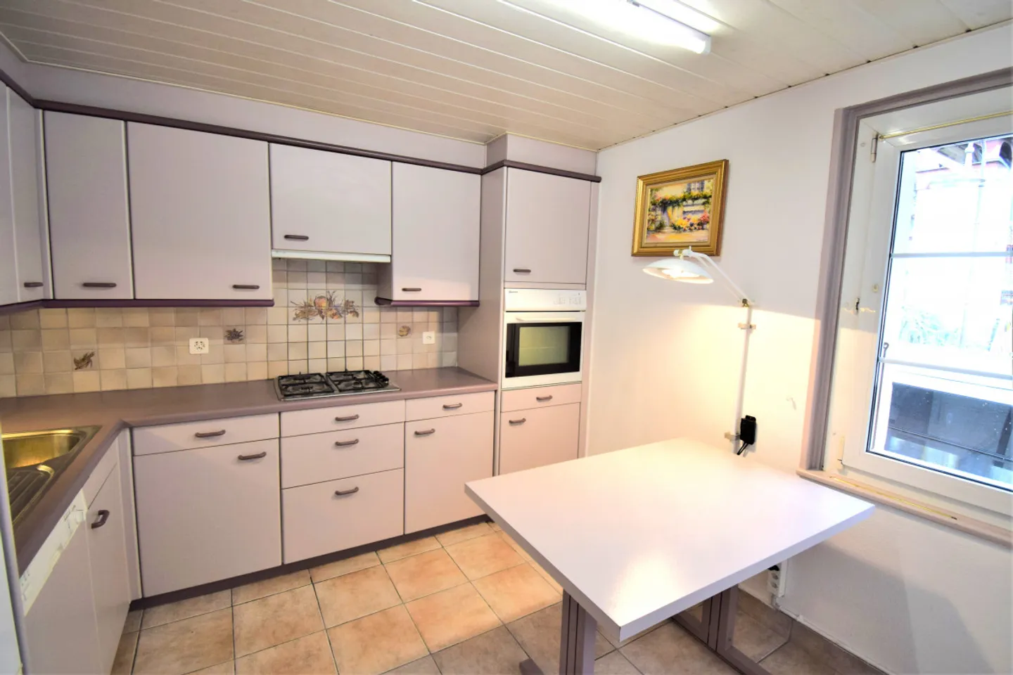 Casa di 5,5 locali con frontone nel centro del villaggio, ingresso locale indipendente - Foto 7 di 13