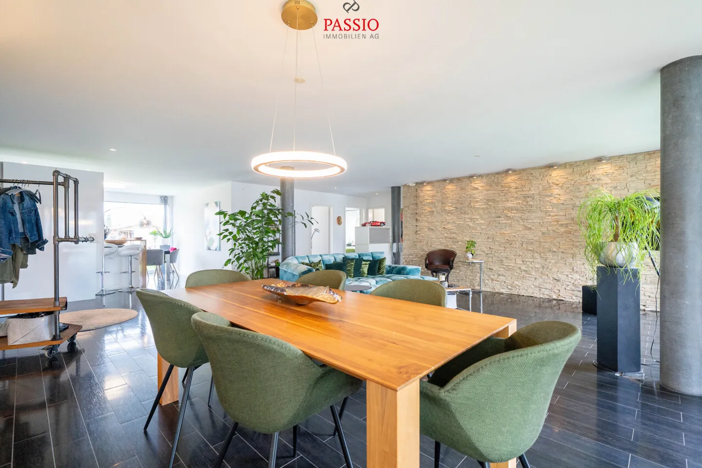 Appartement 5.5-(6.5) pièces avec jardin d'hiver et salle de loisirs supplémentaire - Photo 6 sur 28