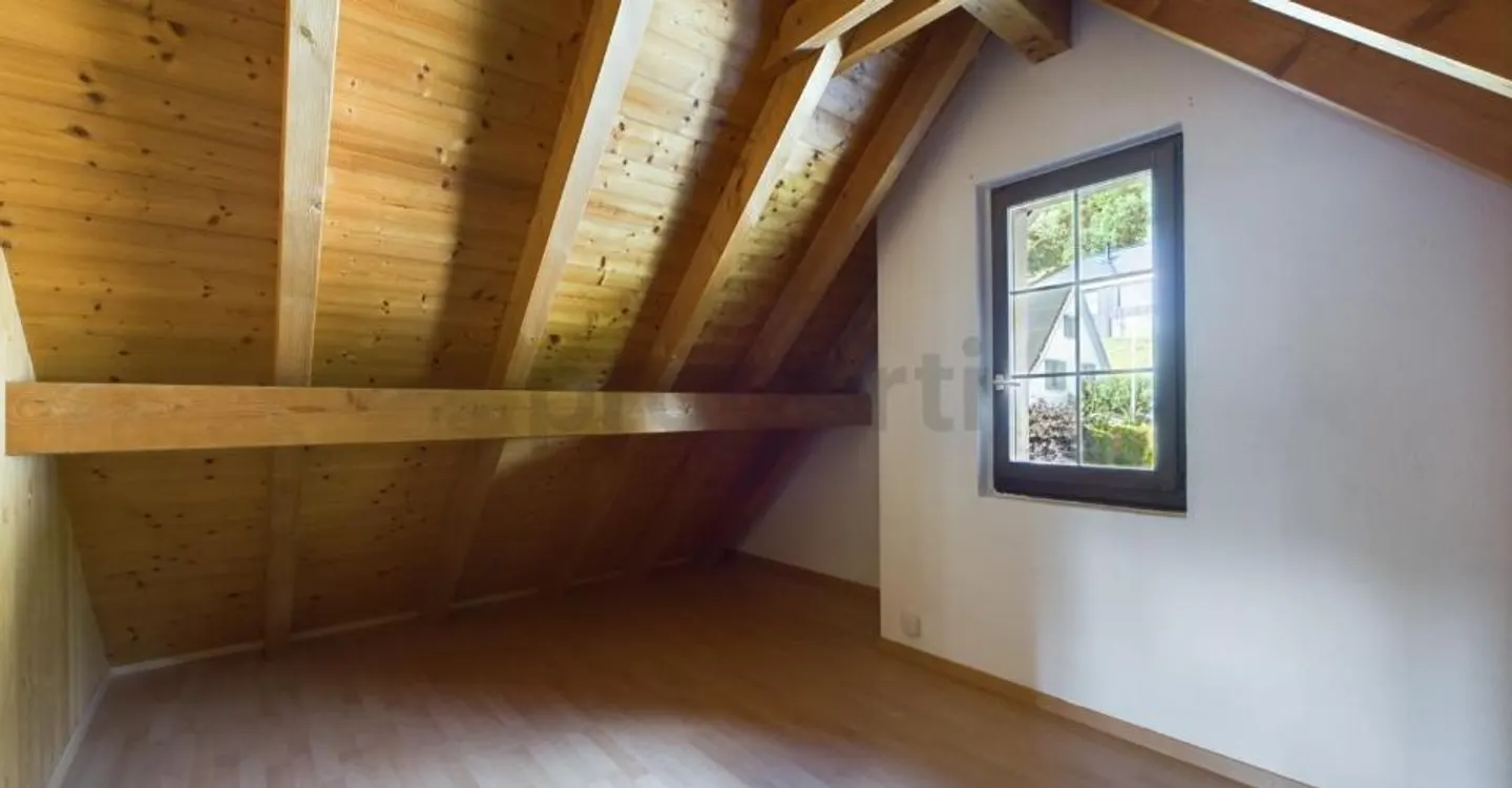 Erstklassige 4.5-Zimmer-Wohnung in Weiach mit wunderschöner Aussicht - Photo 9 sur 12
