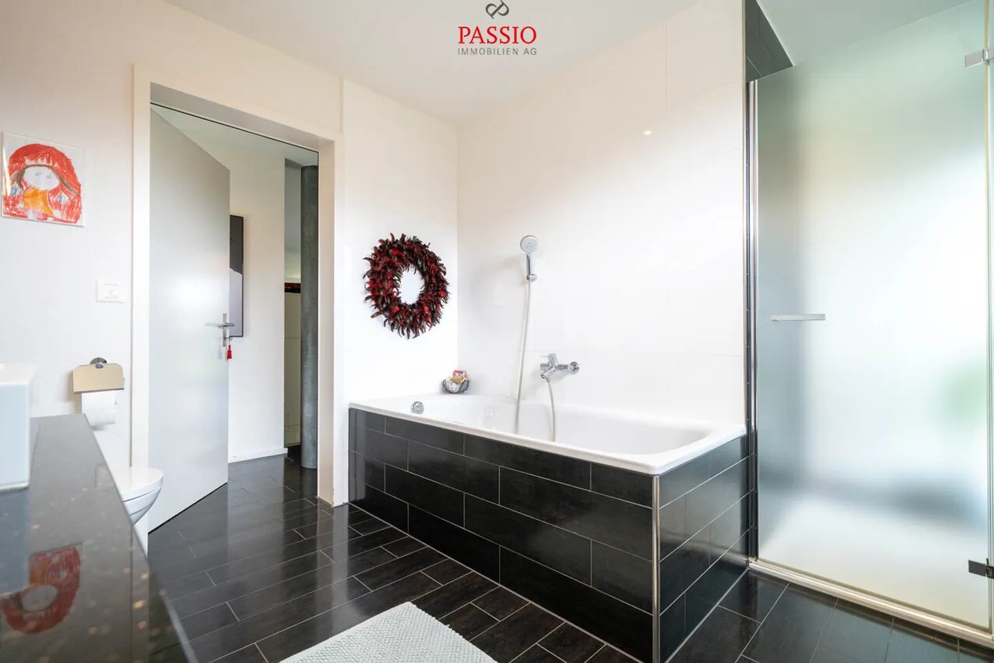 Appartement 5.5-(6.5) pièces avec jardin d'hiver et salle de loisirs supplémentaire - Photo 16 sur 28