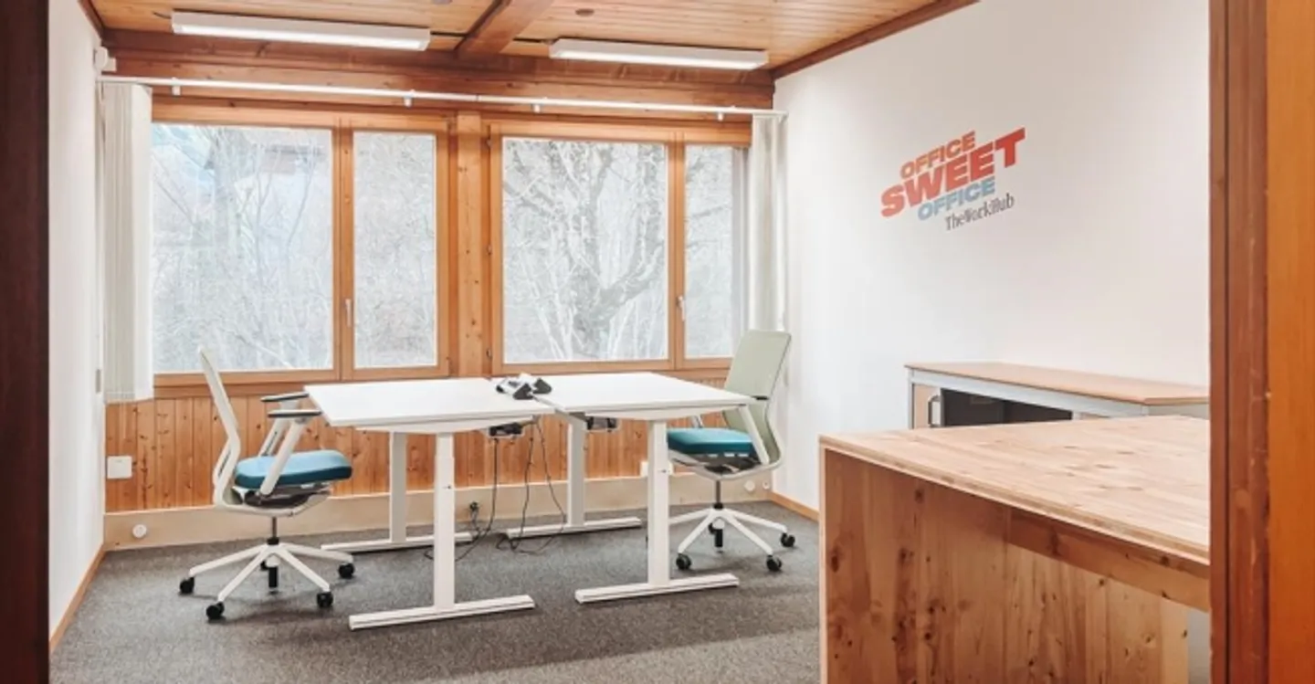 Office - Photo 1 of 4