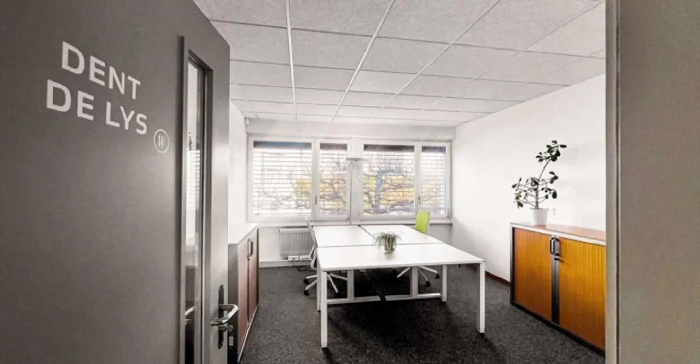 Office - Photo 3 of 4