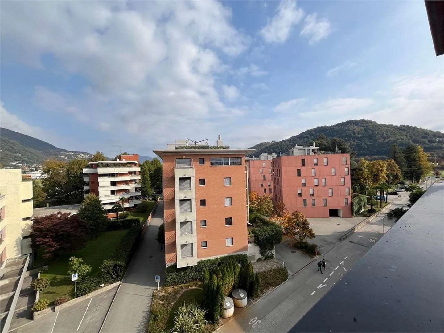 Agno: 4.5 rooms with large terrace and open view - Photo 1 of 10