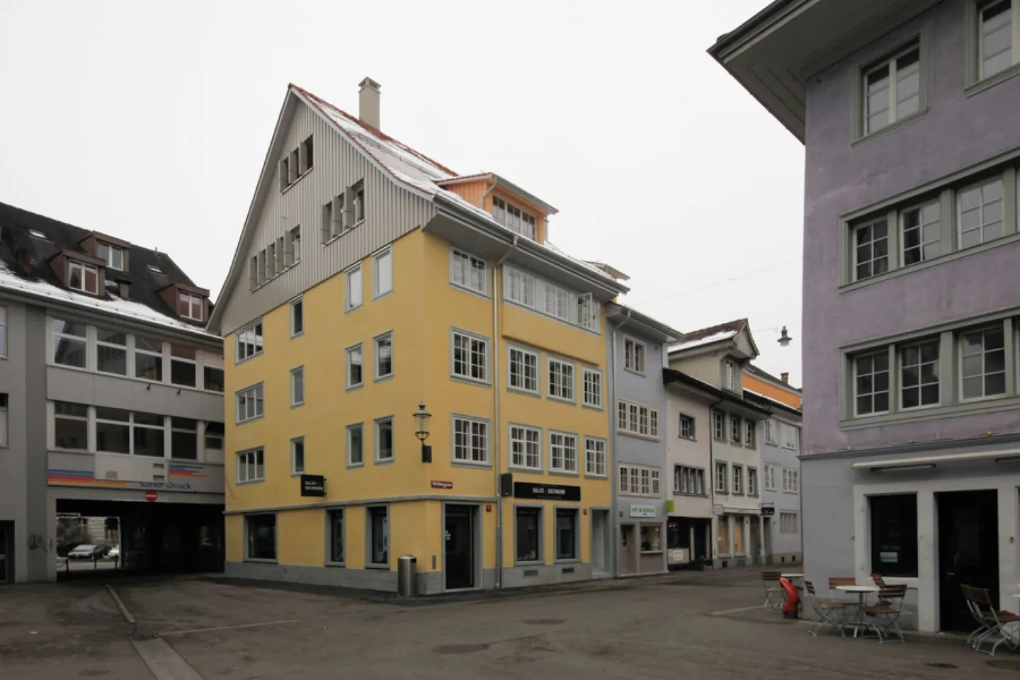 Steibi - Photo 1 of 9