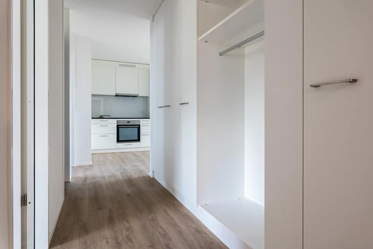 Your new apartment in Biel! - Photo 2 of 7