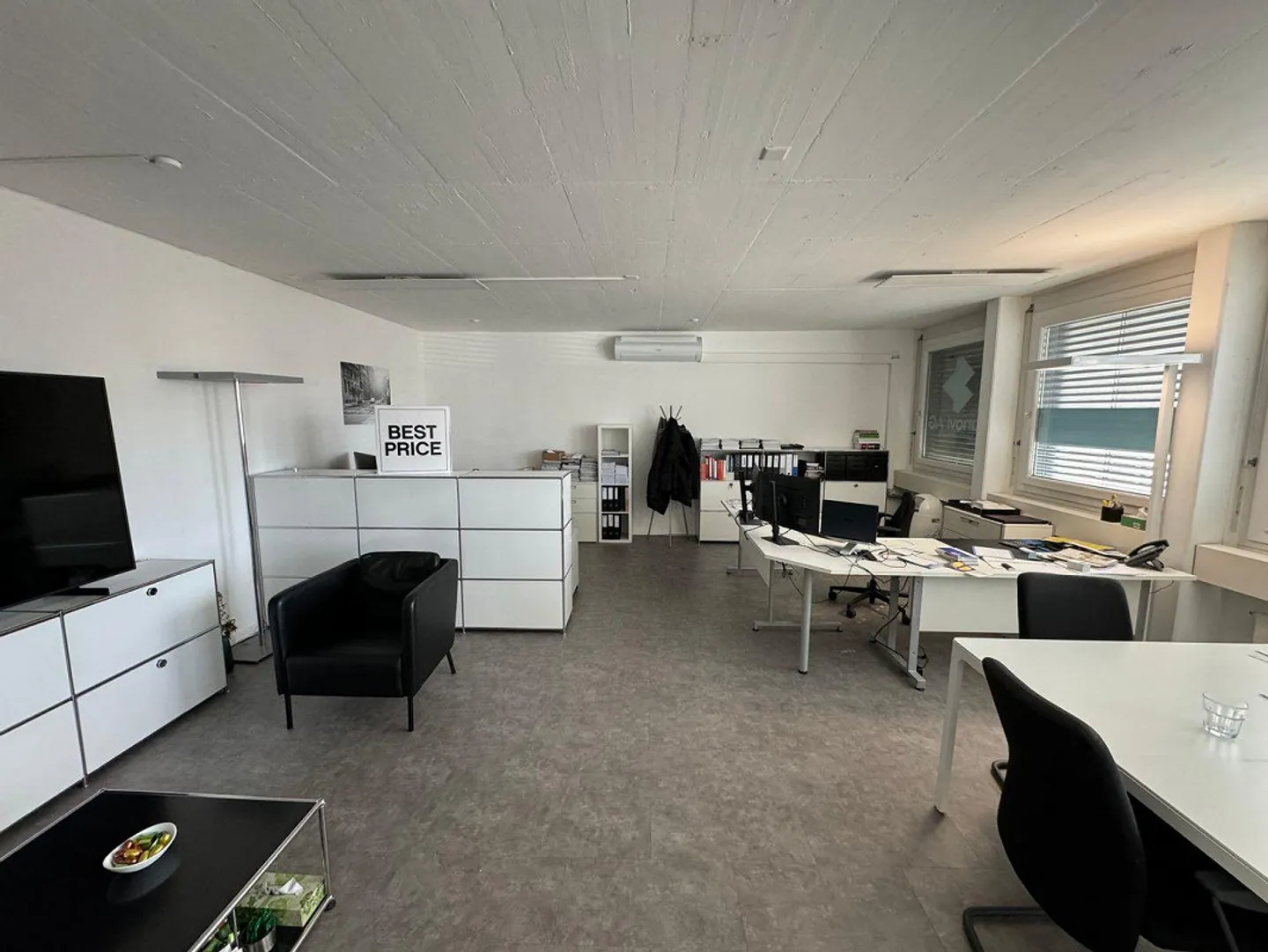 Zentrale Gewerbefläche in Schlieren - Foto 12 von 13