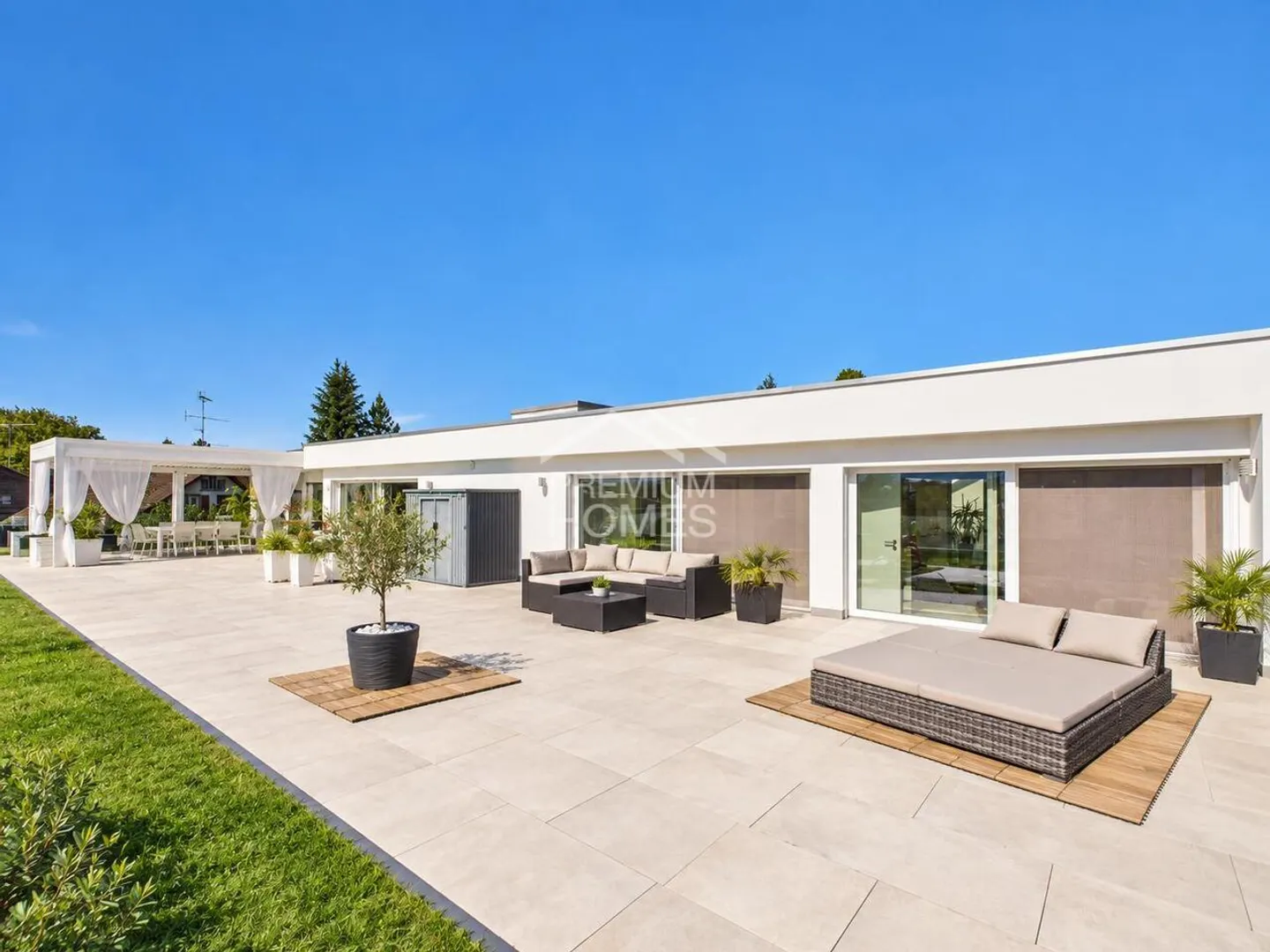 Attique exclusive avec sensation de vacances et terrasse XXL - Photo 1 sur 13