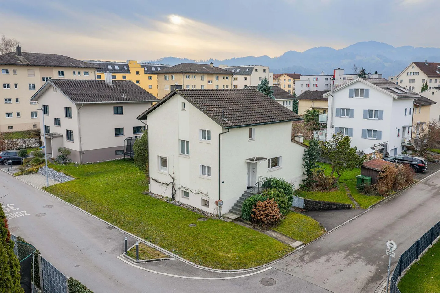 Maison individuelle - Photo 2 sur 11