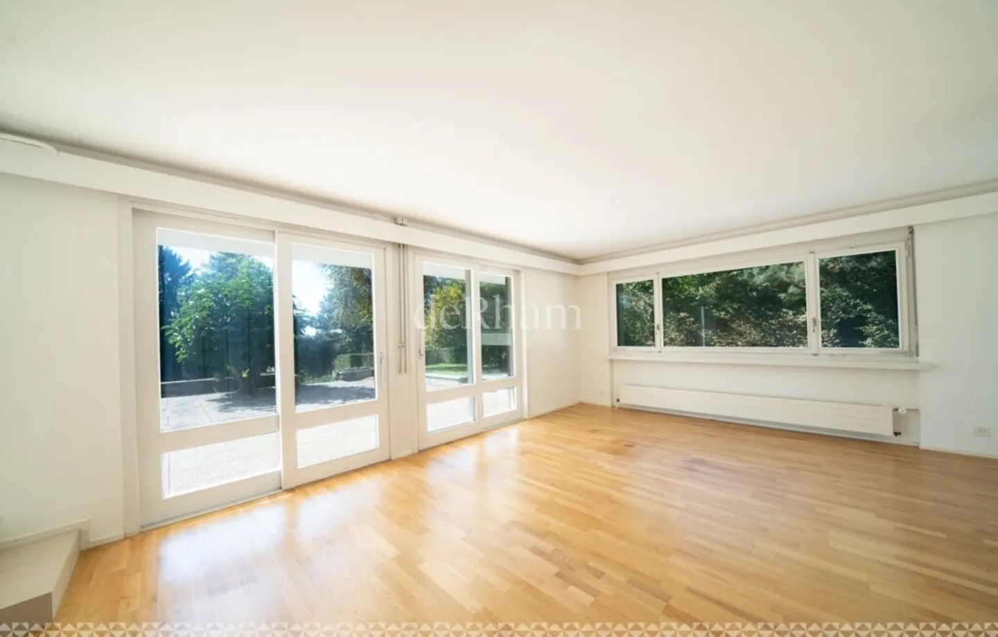 Magnifica villa di 7,5 stanze a Epalinges - Foto 3 di 11