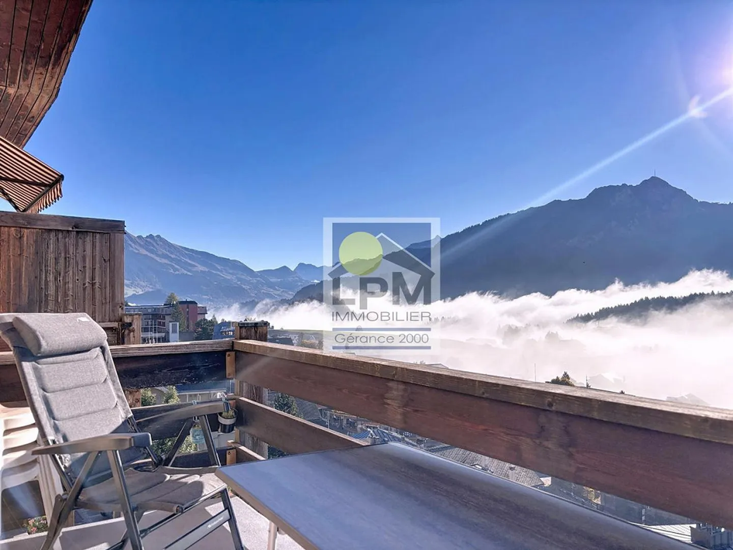 Geräumige 2,5 Zimmer (59,3 m2) in einem Luxusgebäude (Sauna, Pool...) - Foto 1 von 14
