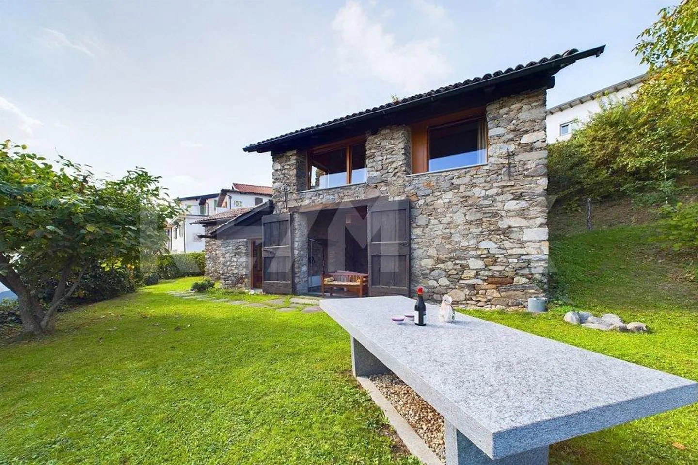 Maison rustique confortable avec jardin à Arosio - Photo 3 sur 13