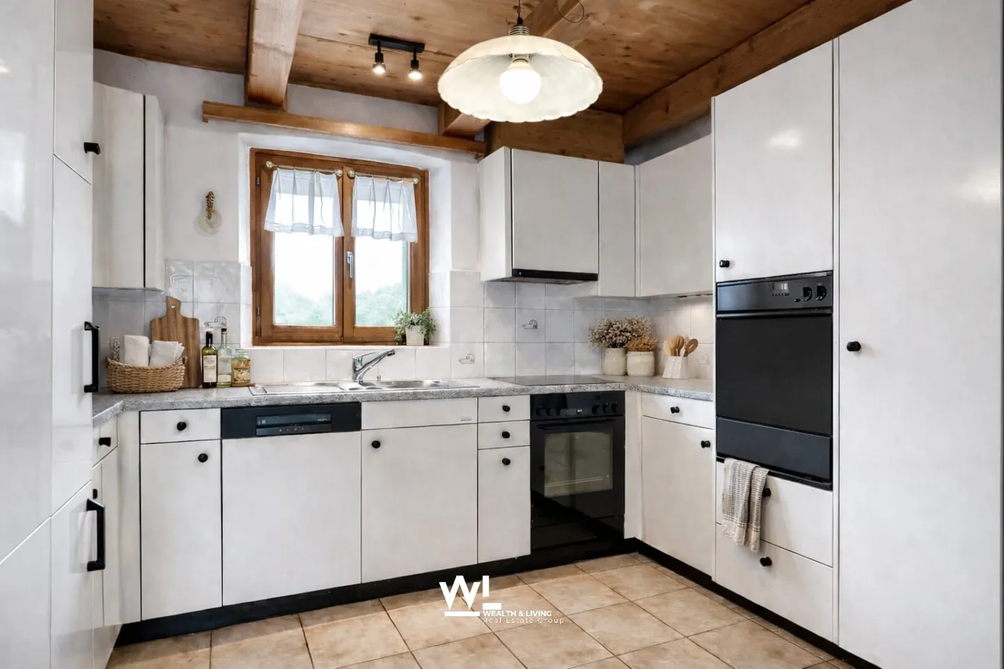 Appartement Duplex Spacieux à Losone - Photo 2 sur 7