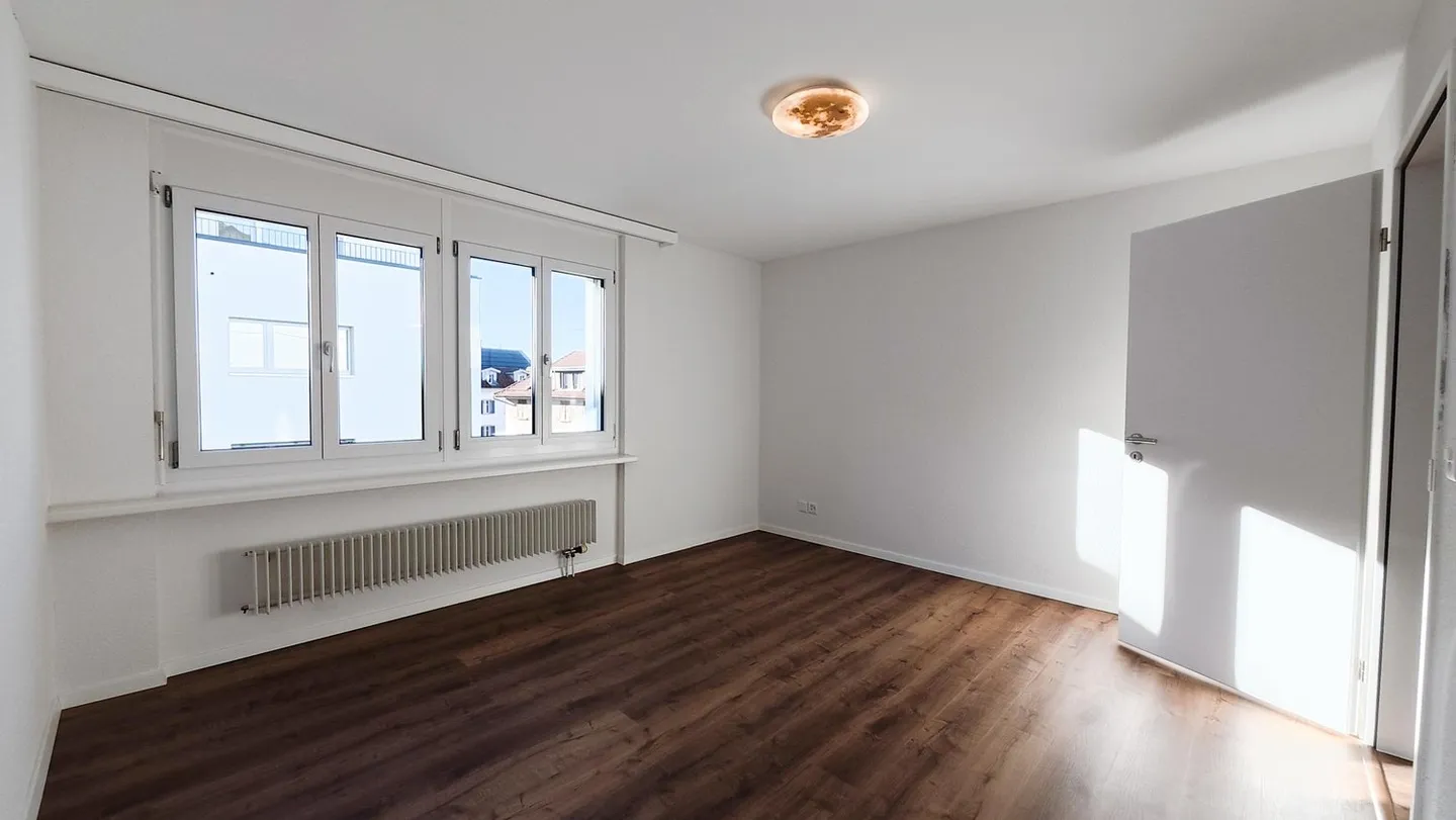 Fantastic 3 1/2-room city apartment with large balcony - BANK approved - Photo 6 of 8