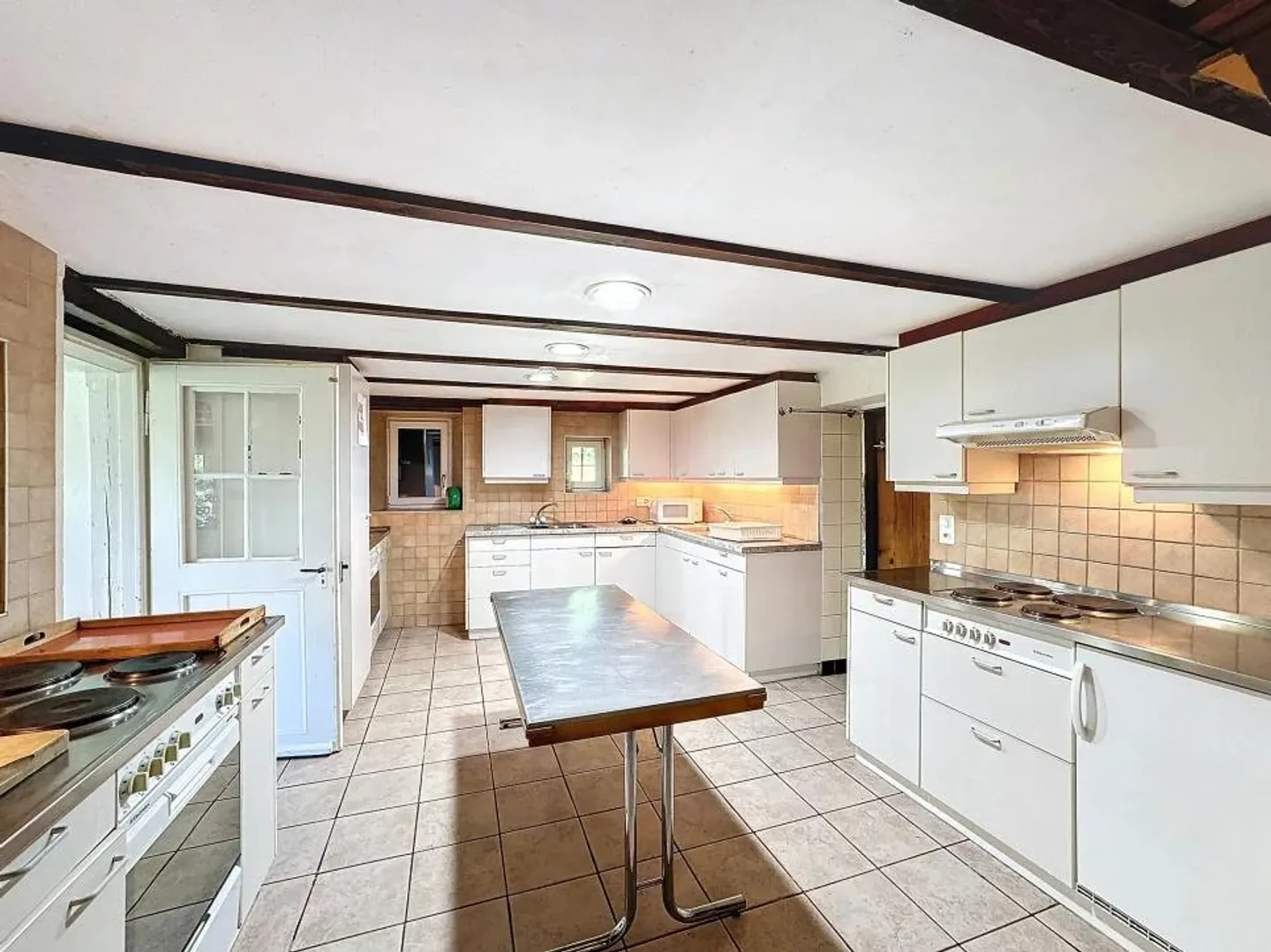 Charmantes Chalet mit Renovierungspotenzial - Foto 5 von 17