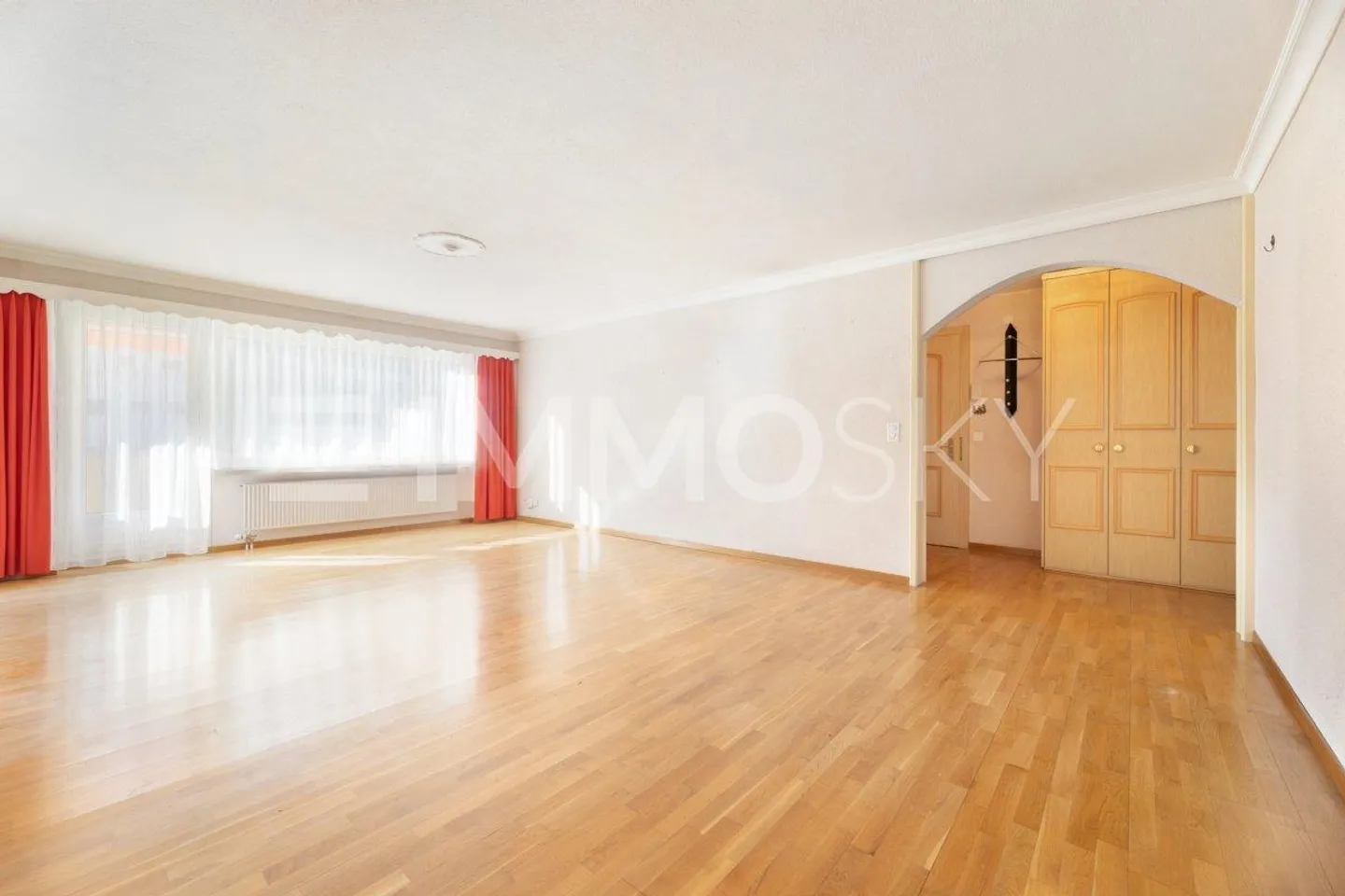 Charmante Wohnung mit Bergblick - Foto 3 von 5