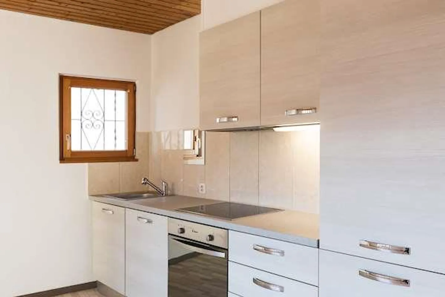 3.5 PIÈCES ENTOURÉES DE VERDURE À SIGIRINO - Photo 7 sur 13