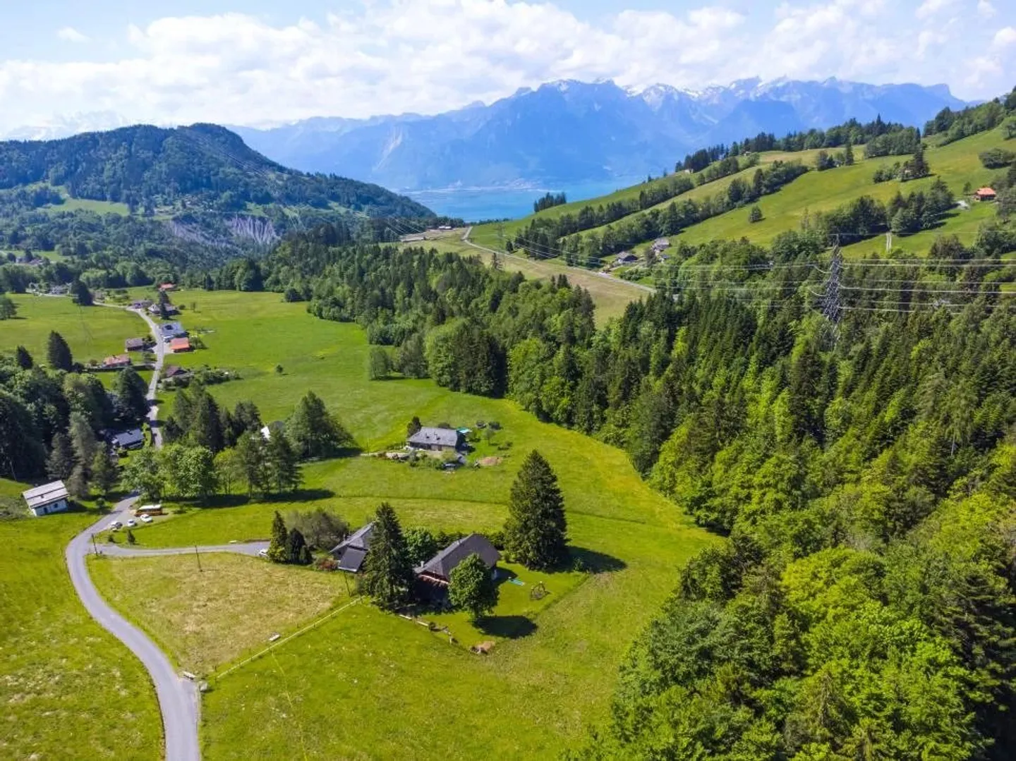 Charmantes Chalet mit Renovierungspotenzial - Foto 11 von 17