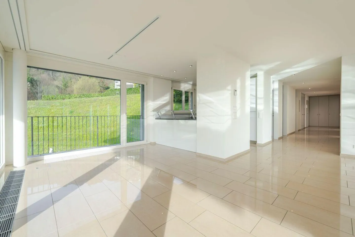 Luce. Spazio. Panorama - Foto 3 di 11