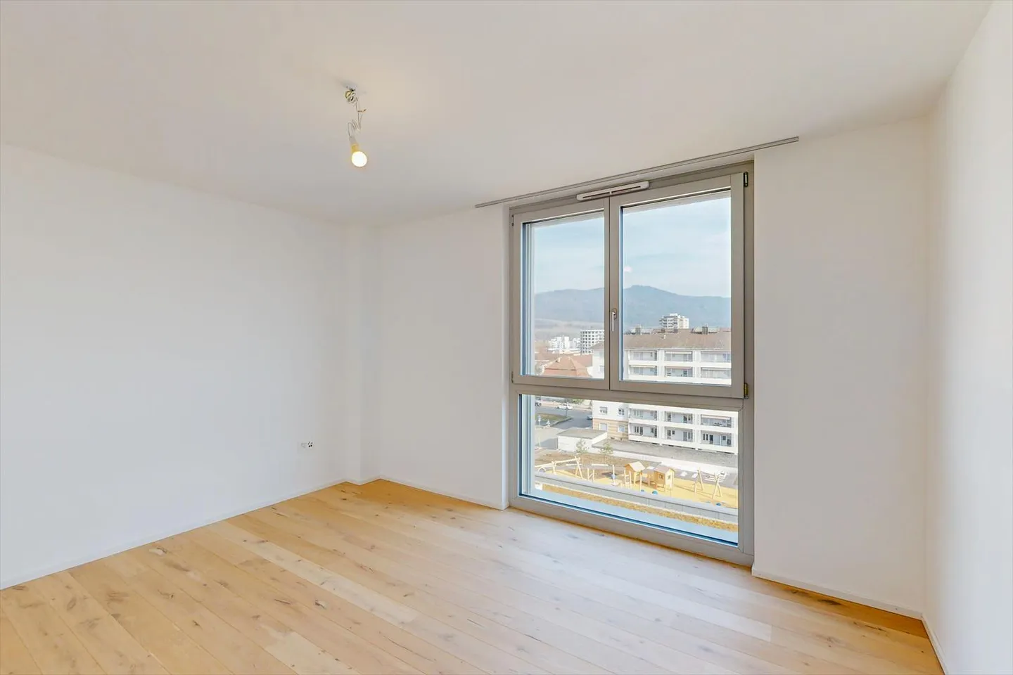 Unique apartment with stunning views in the heart of Delémont - Photo 2 of 6