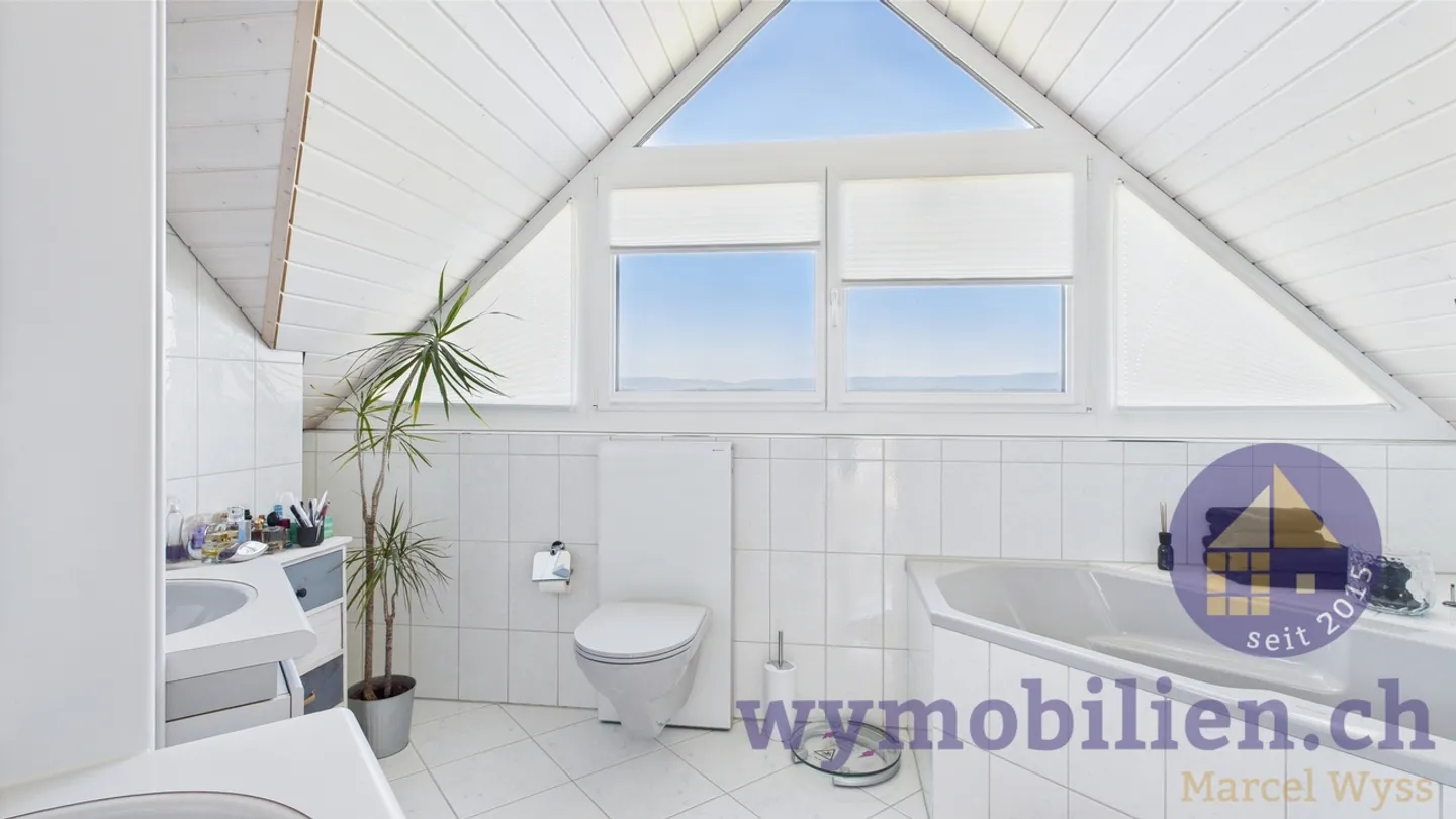 Feel Good! This house leaves nothing to be desired! - Photo 10 of 12