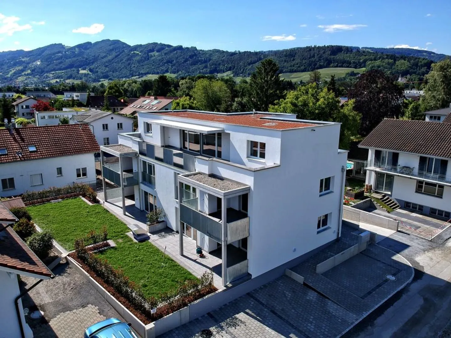 Magnifique appartement de jardin 2.5 pièces - Photo 1 sur 9