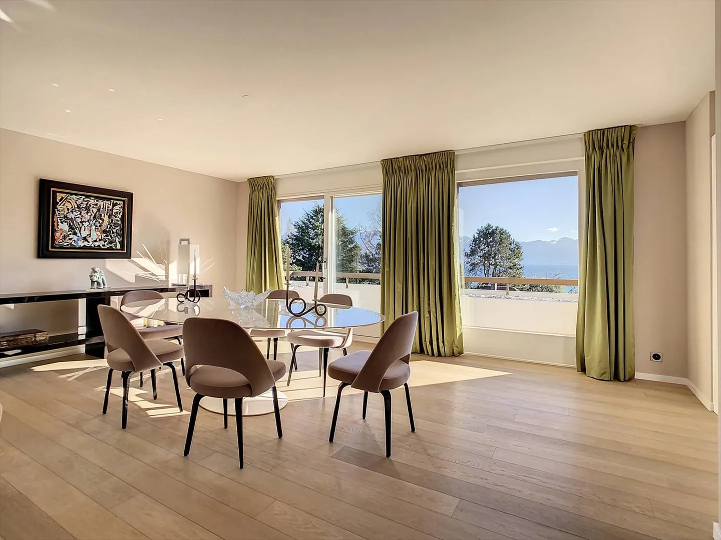 Attico contemporaneo a un attimo dal lago - Foto 2 di 10