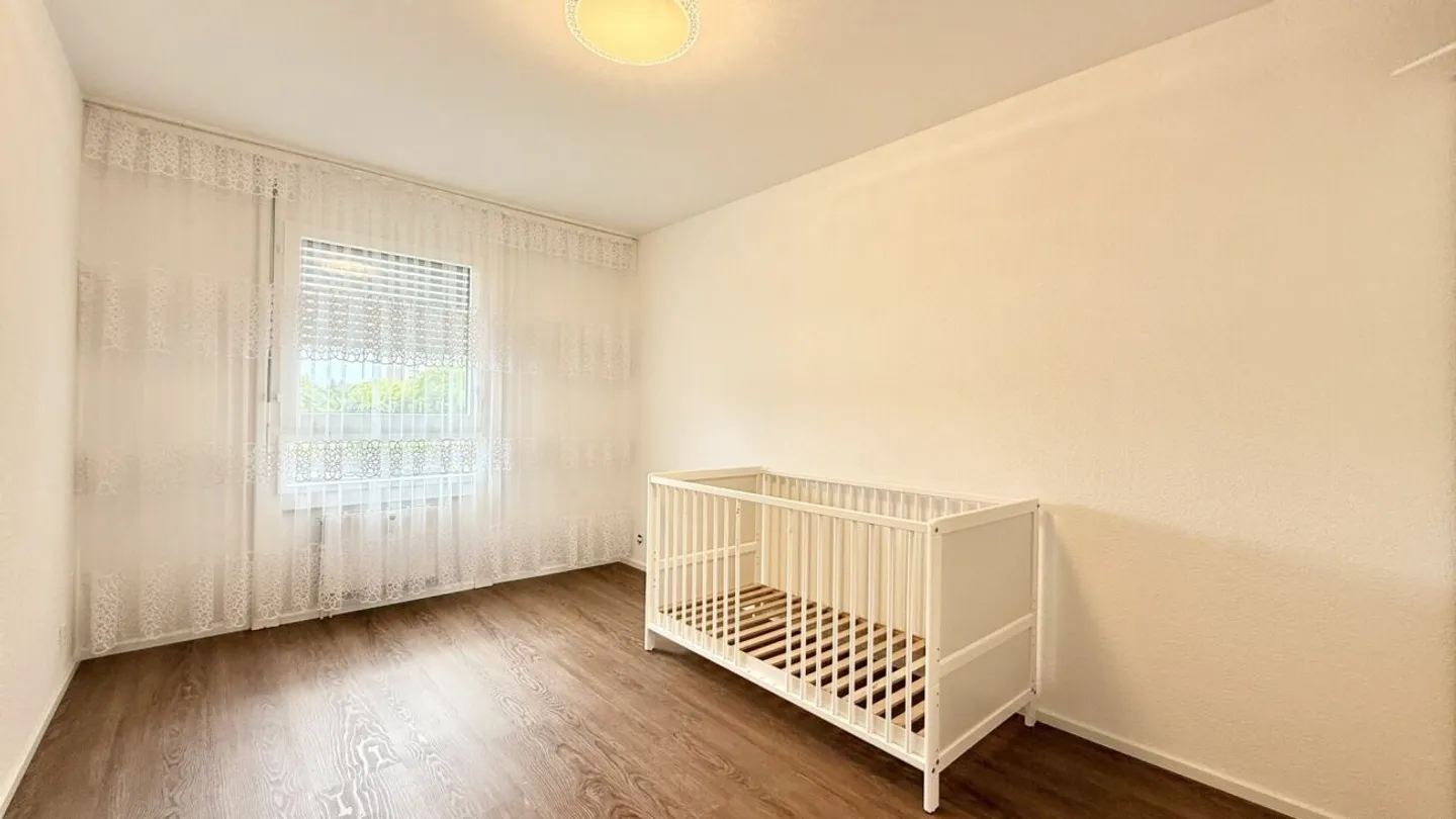 Spacious Family Apartment in Bern - Photo 12 of 19