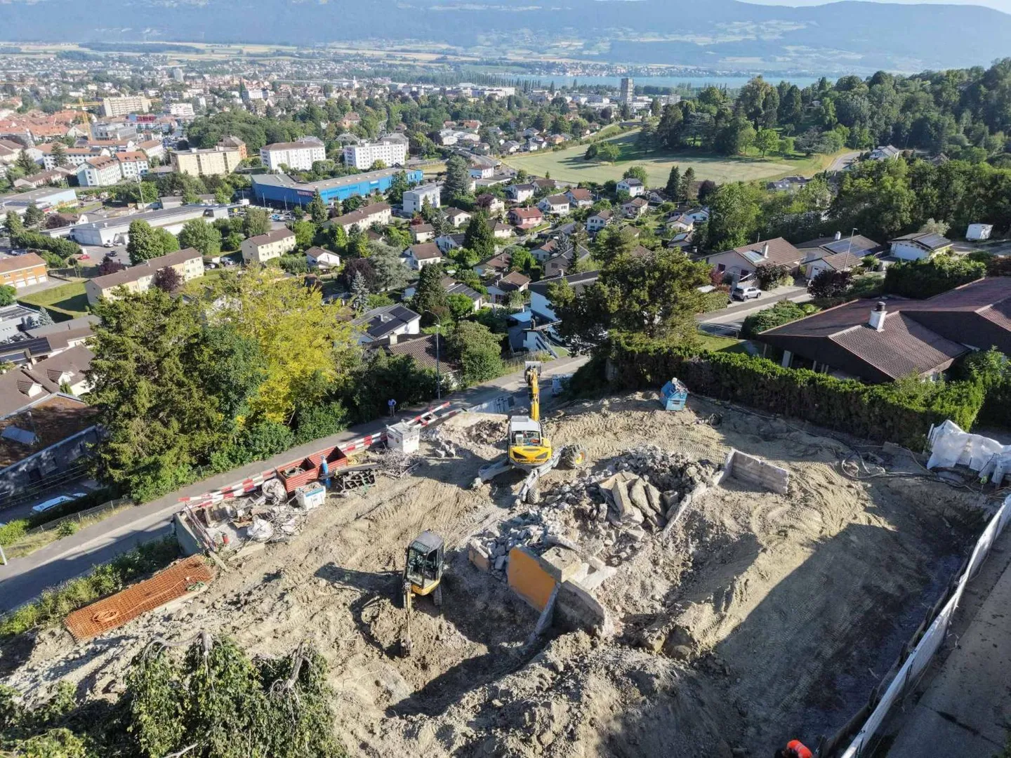Bell'appartamento di 4,5 stanze con giardino - Foto 8 di 9