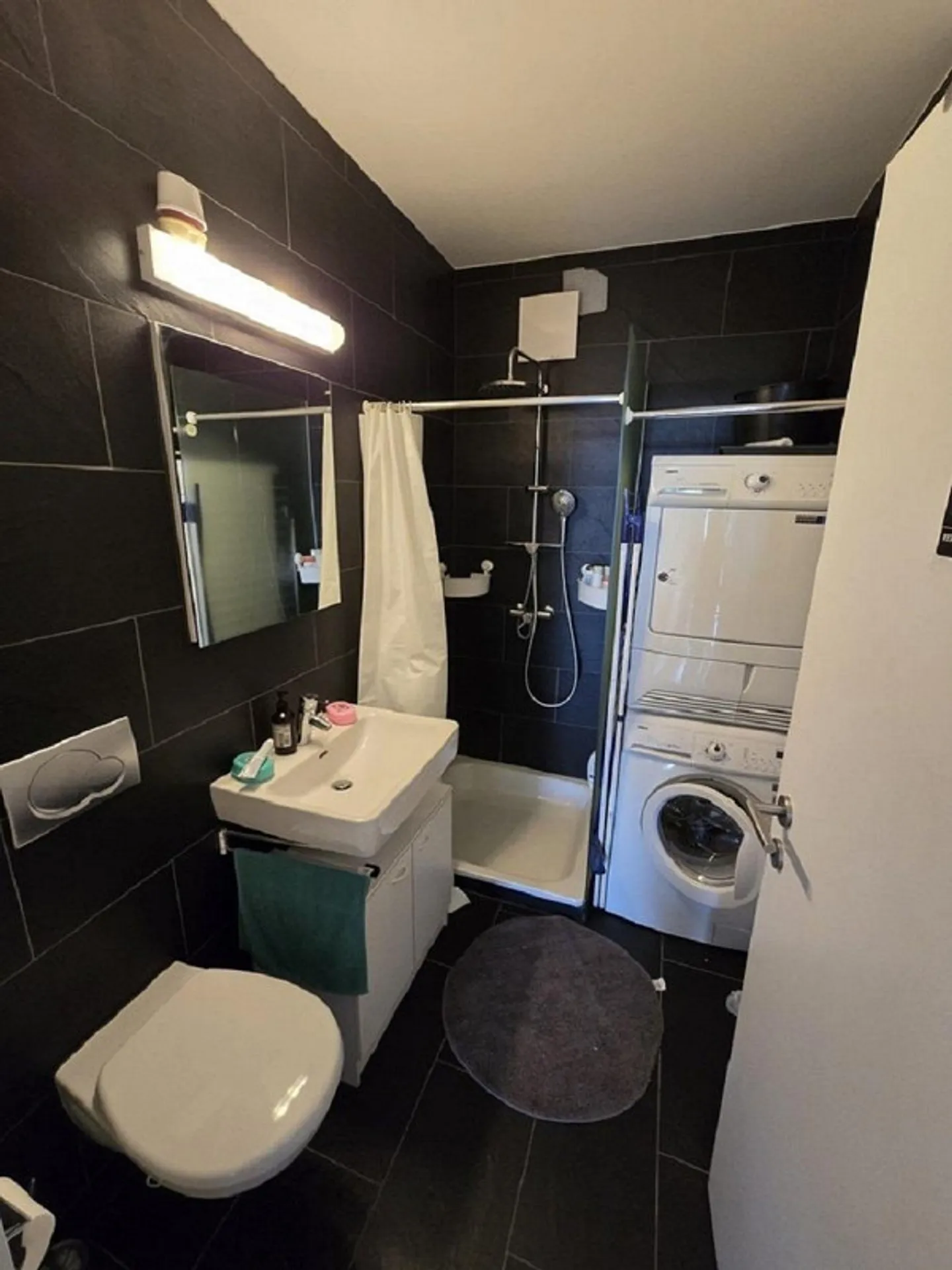 Appartement 2,5 pièces à Uster avec balcon - Photo 4 sur 7