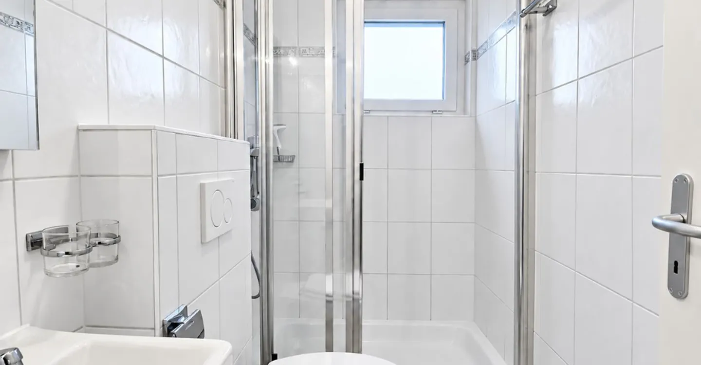 Geräumige Wohnung mit Terrasse - Foto 6 von 7