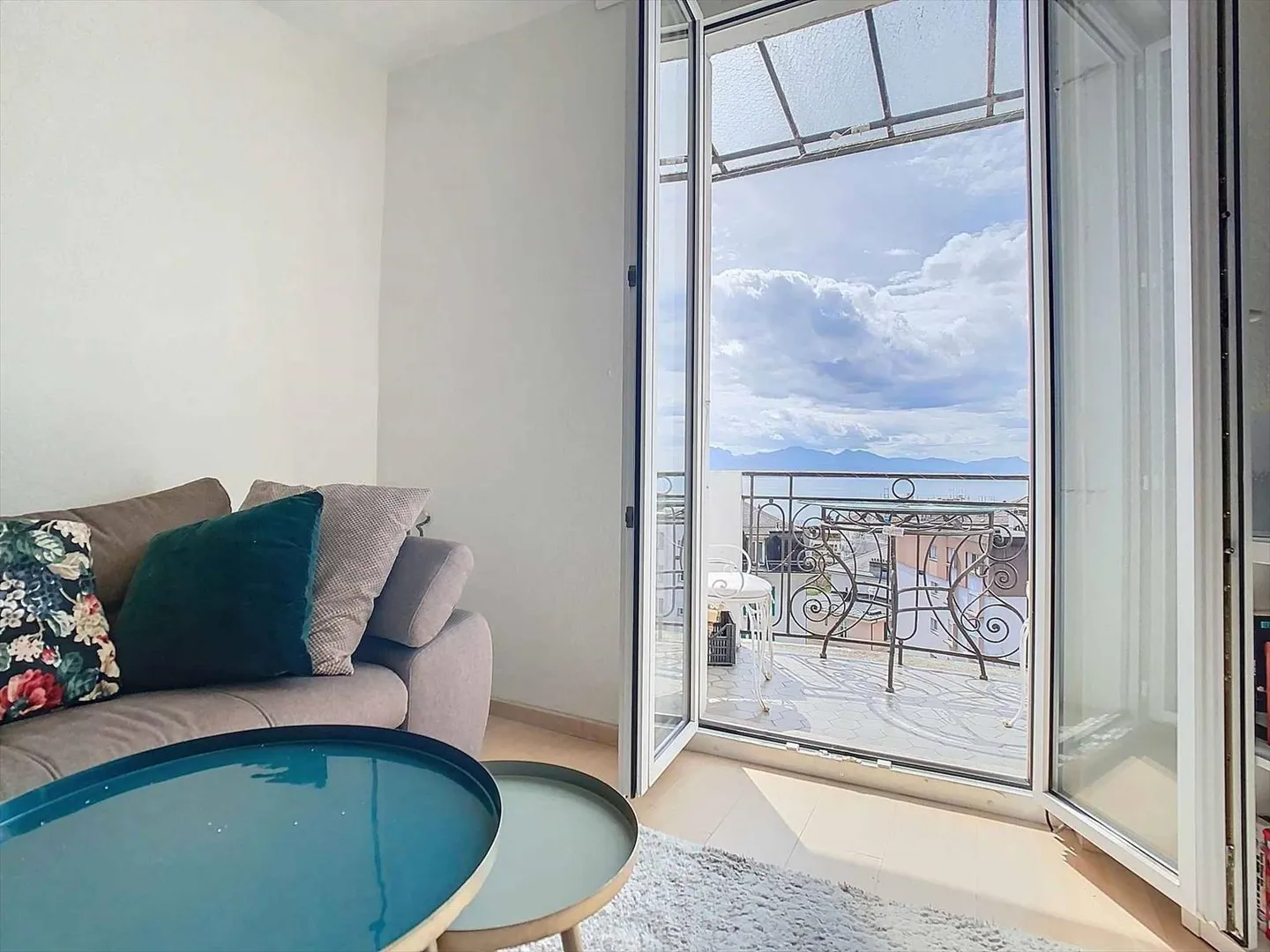 «Bereich des Umspannwerks Villa Fleur des Alpes» - Foto 4 von 11