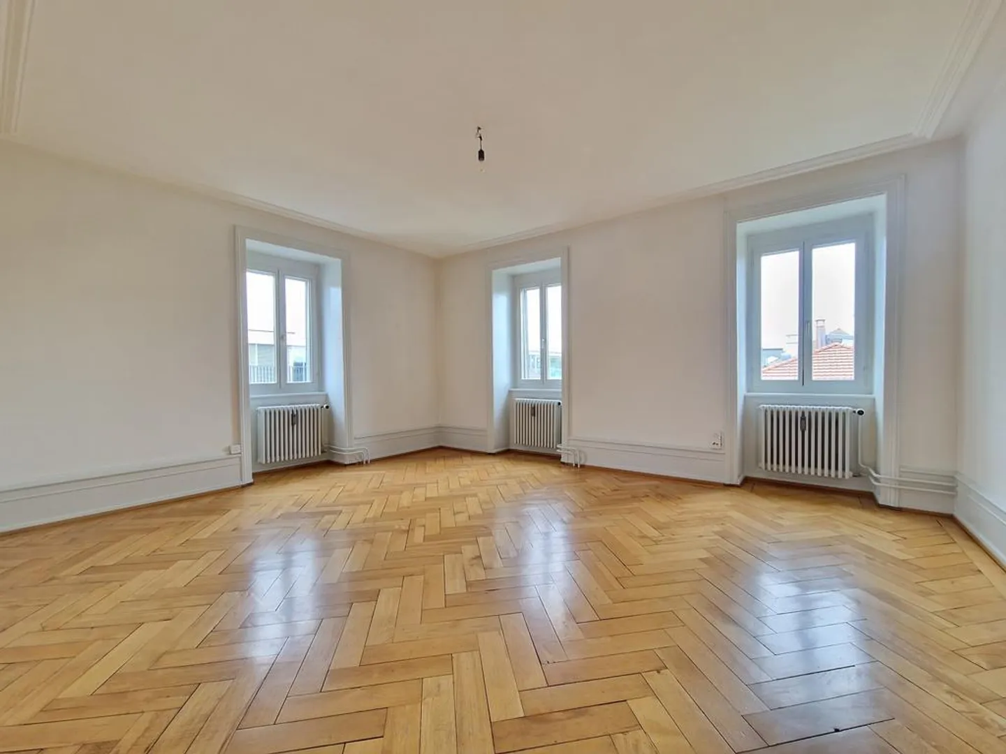 Schöne Altbauwohnung an zentraler Lage - Foto 3 von 9