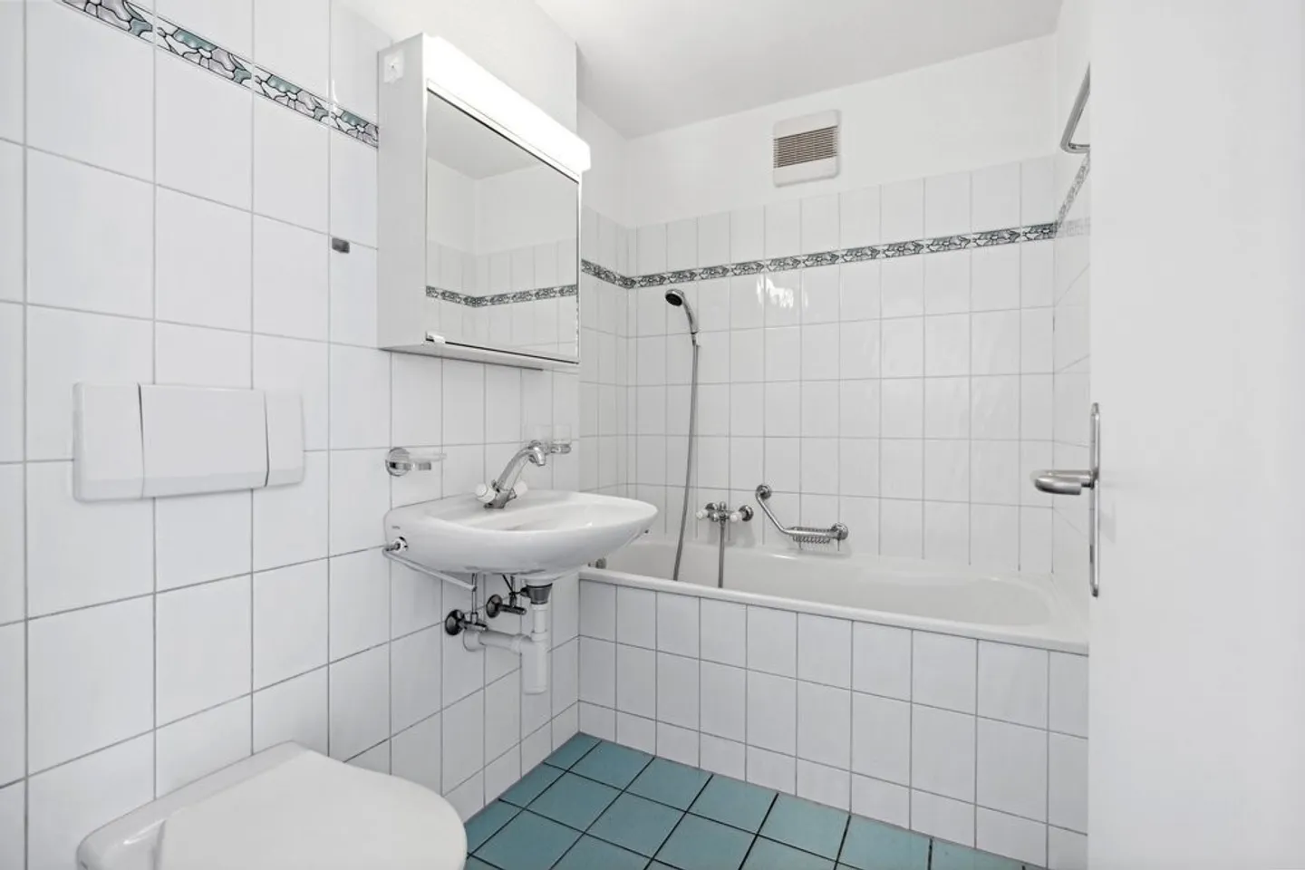 Geräumige Wohnung Nähe Stadtzentrum - Foto 4 von 8