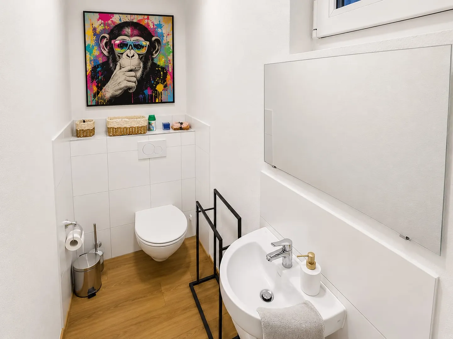 2 Häuser mit 8-Zimmer und grosser Terrasse in Kollbrunn zu verkaufen - Foto 4 di 13