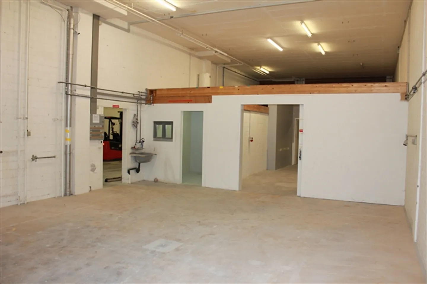 Appartamento di 8 stanze - Foto 3 di 8