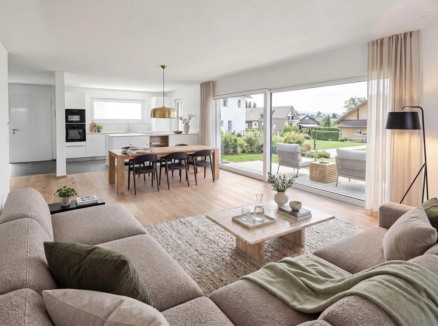 Moderne Familienhaus mit Terrasse - Foto 1 von 12