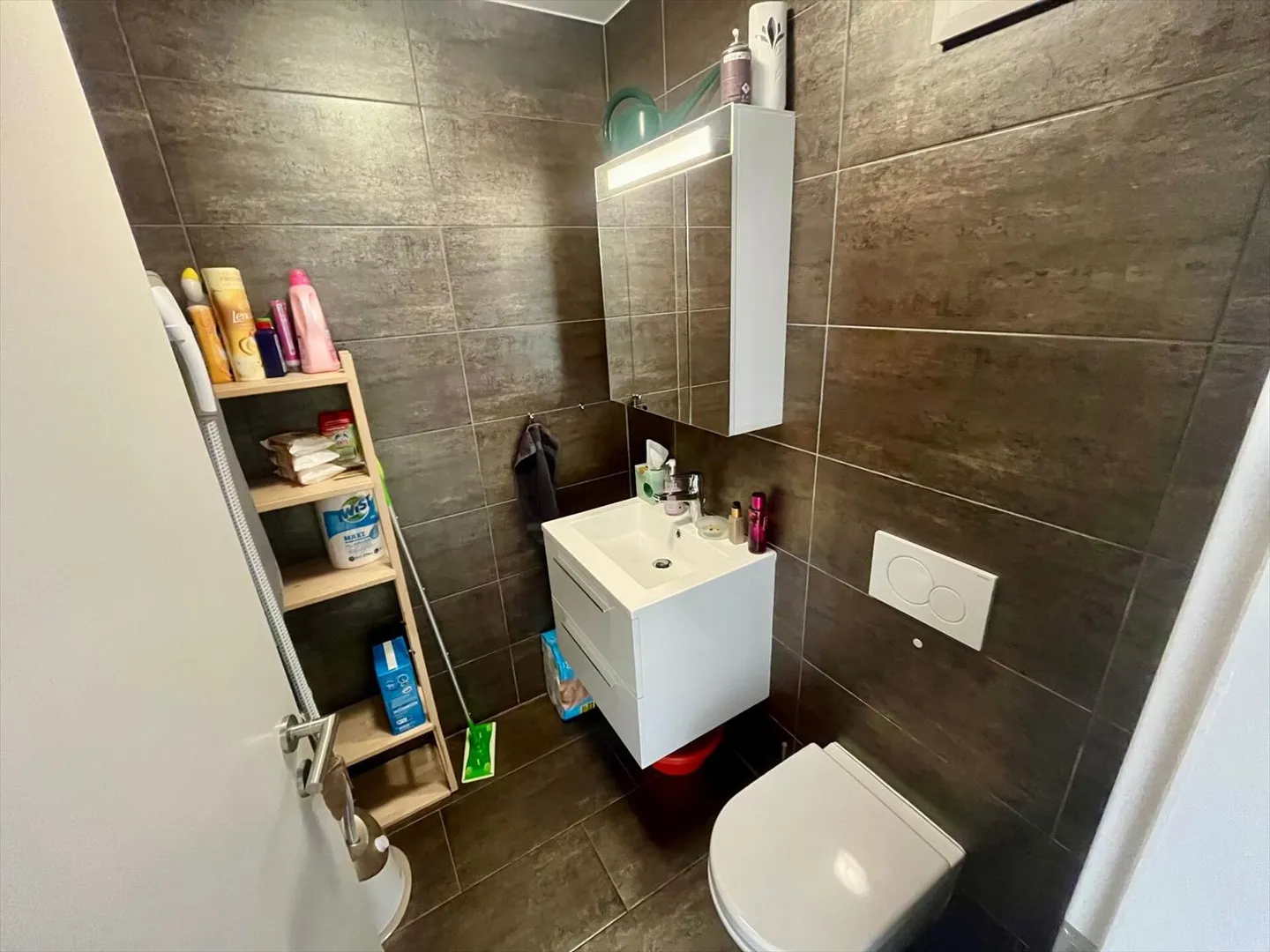 Appartement lumineux de 3,5 pièces avec balcon confortable - Photo 9 sur 9