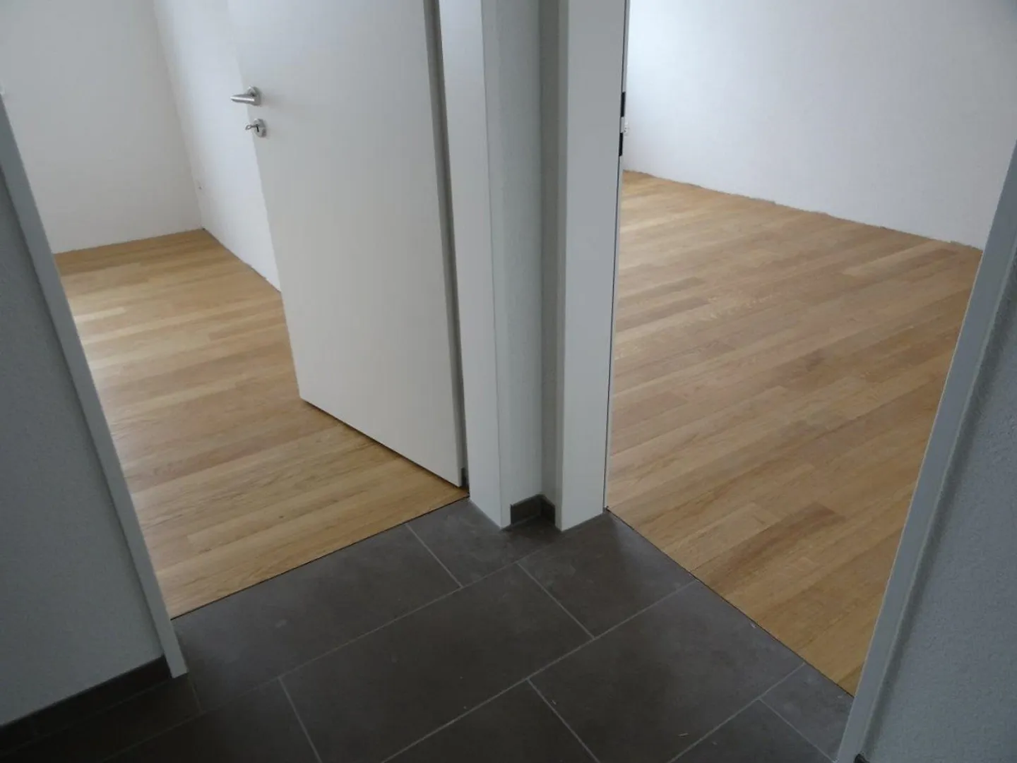 3 1/2 Rooms - Minergie-A - Photo 2 of 9