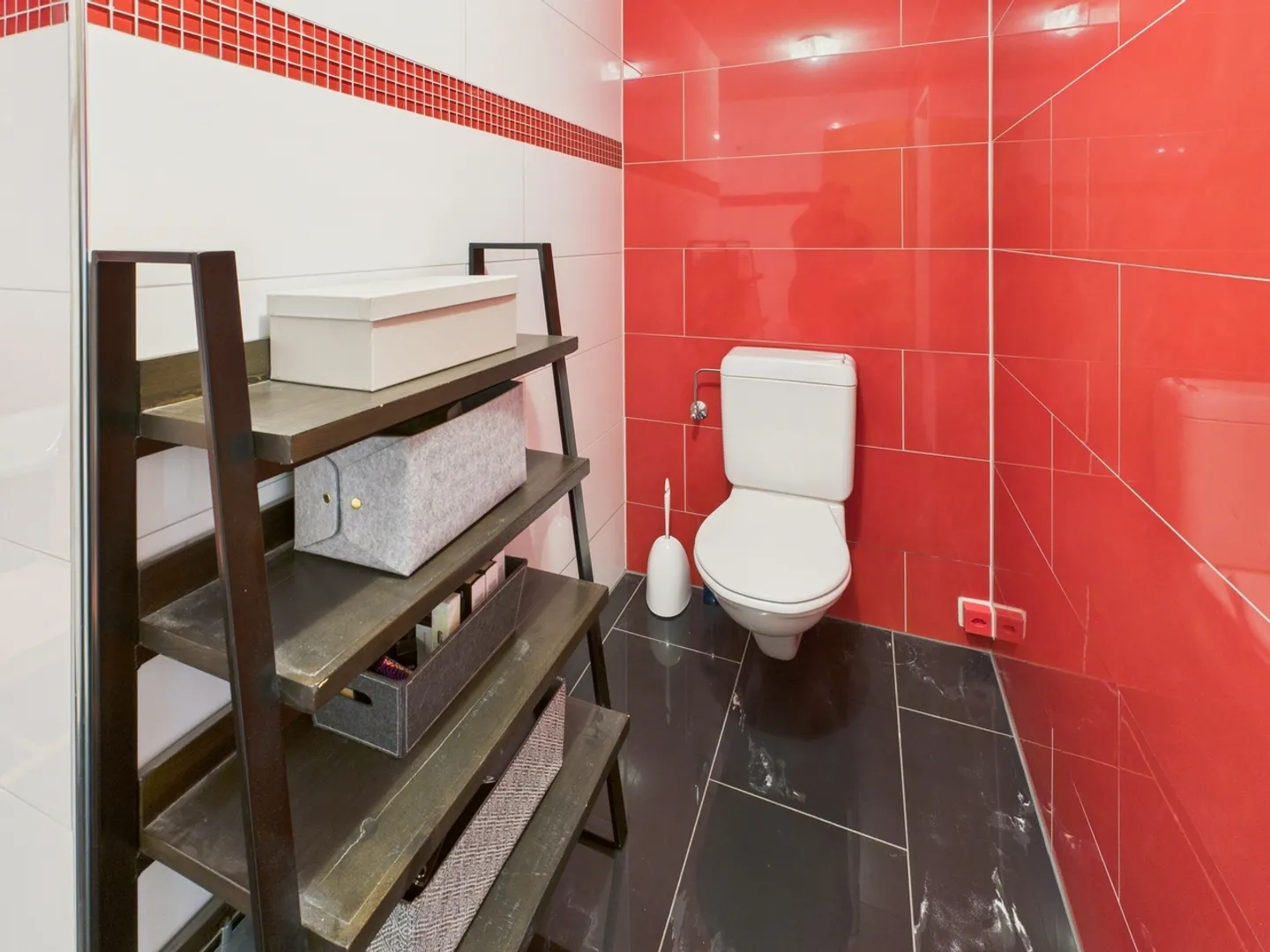 Appartement de terrasse exclusif avec vue panoramique et accès direct par ascenseur - Photo 10 sur 13