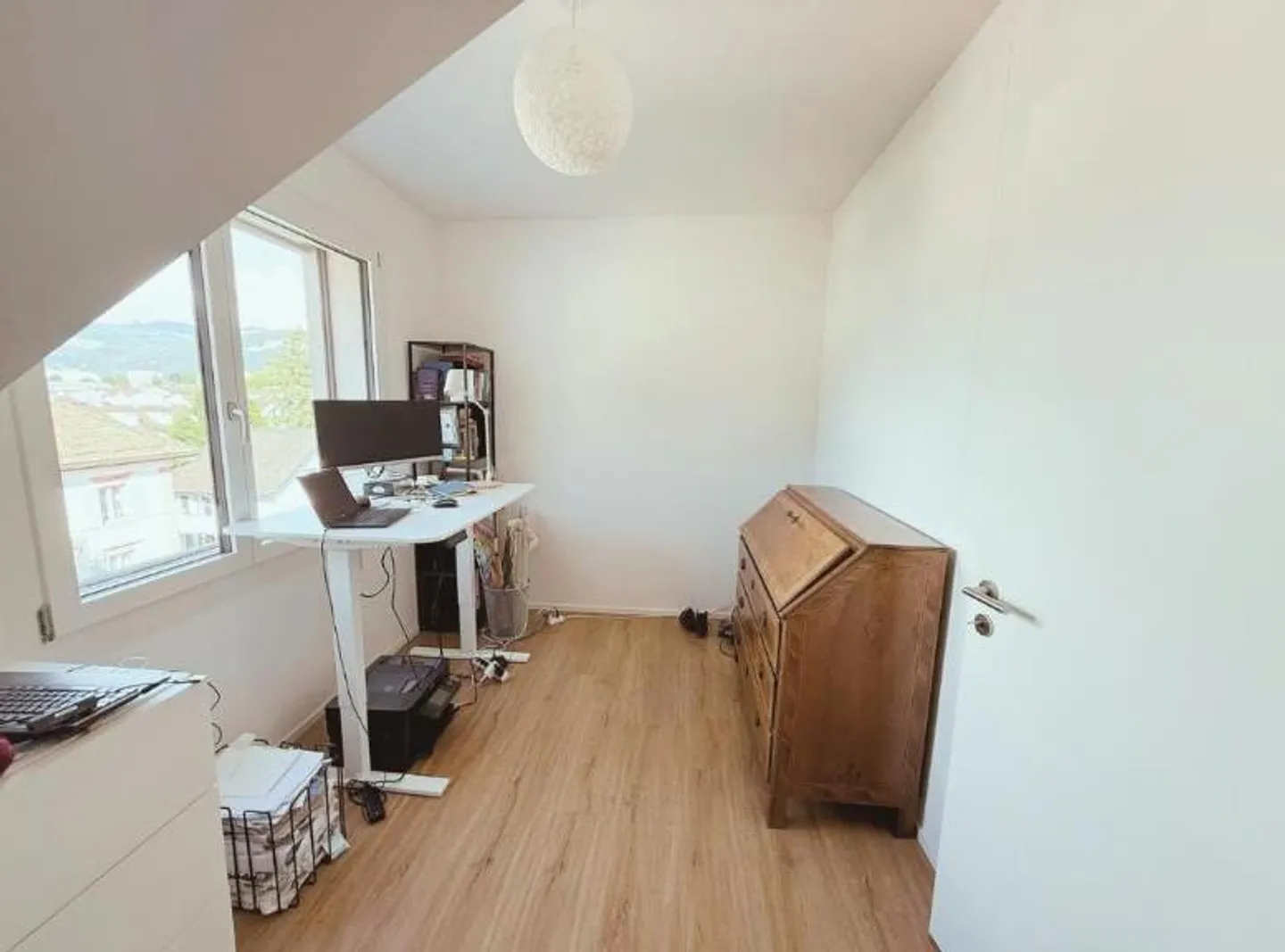 Modern & Central Penthouse Apartment with View - Photo 4 of 10