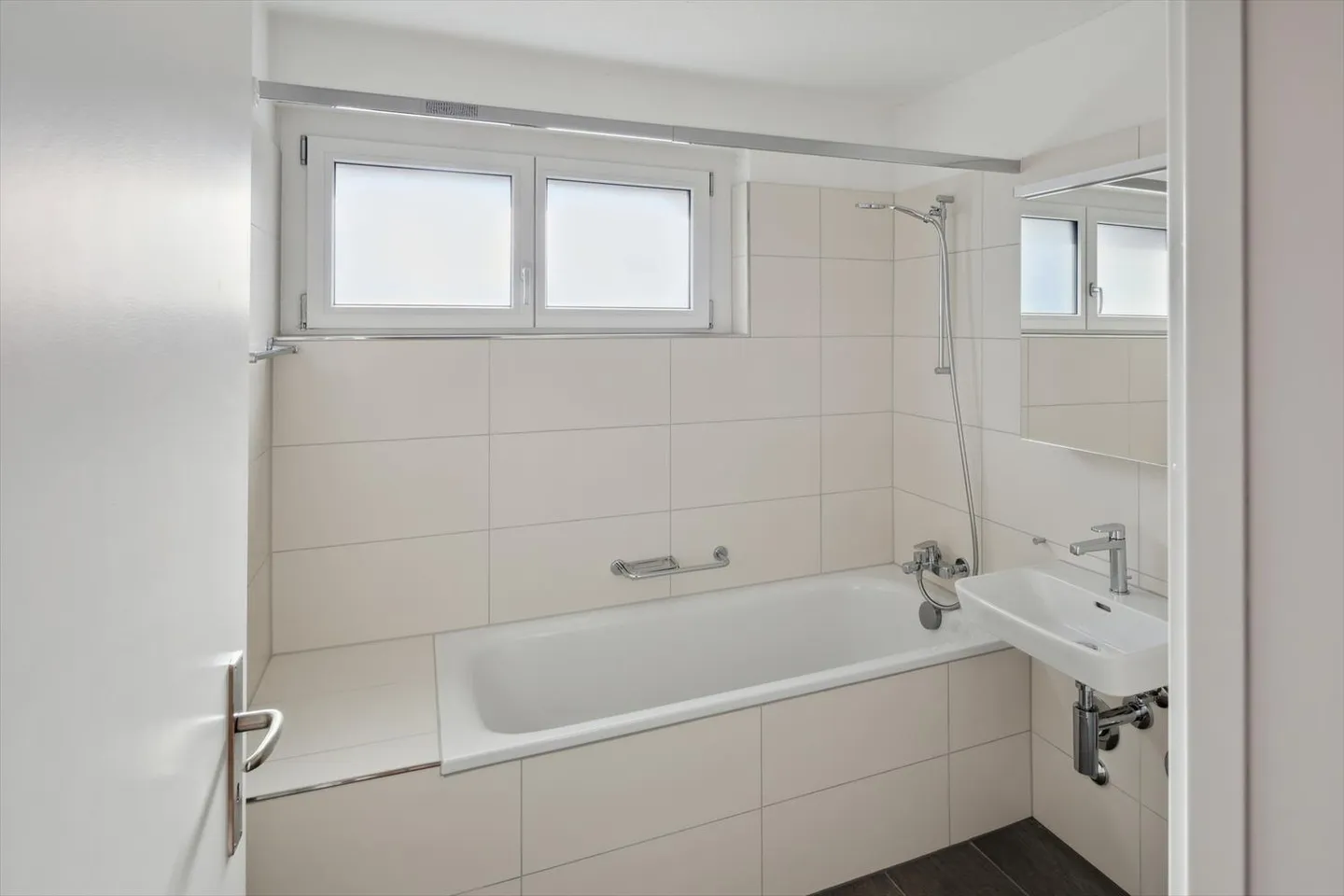 Apartment for rent - Photo 8 of 12