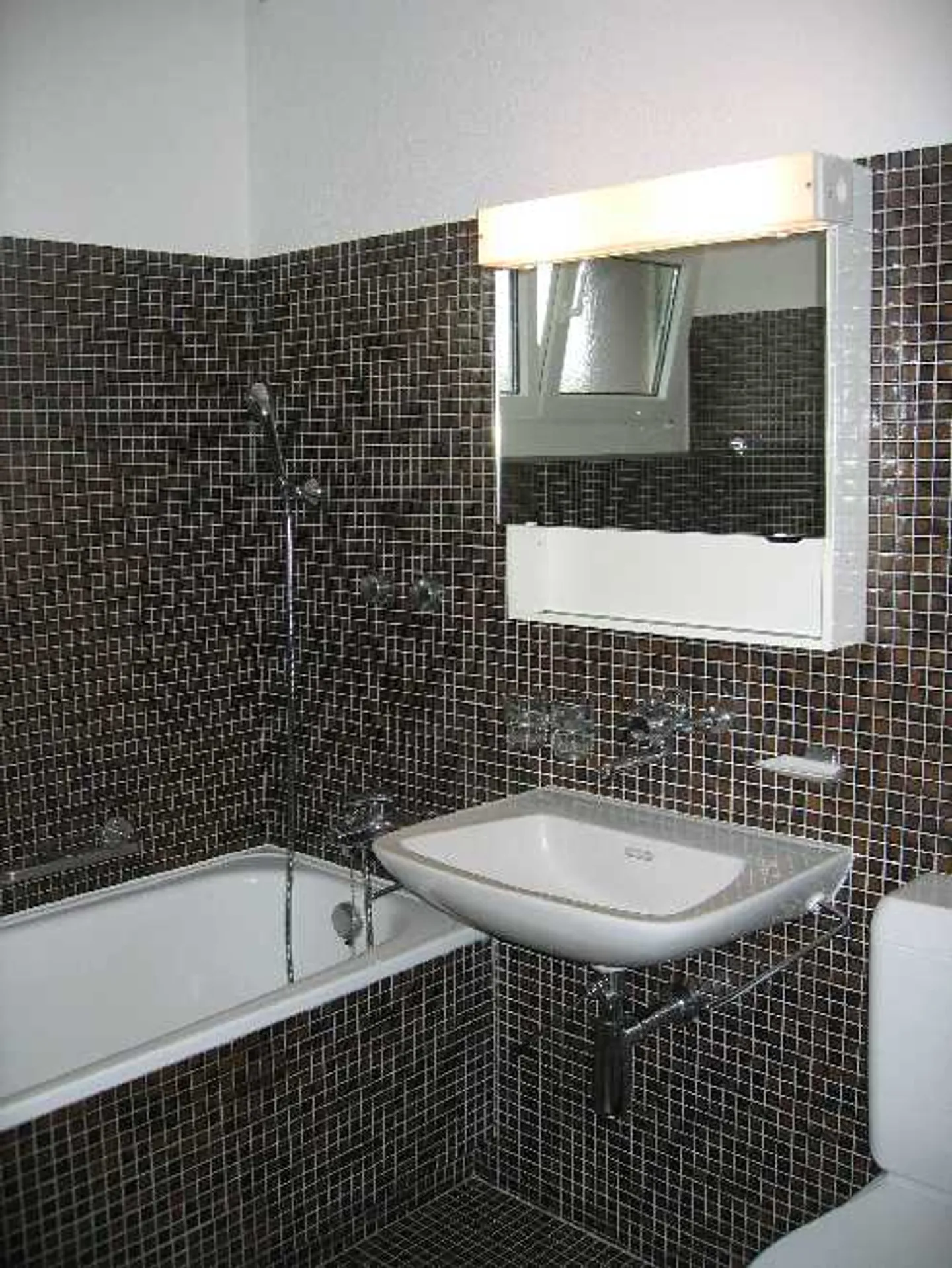 Apartment for rent - Photo 9 of 12