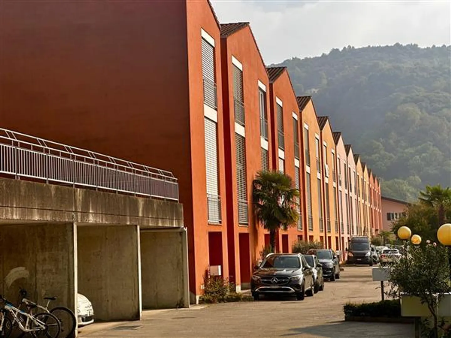 Chiasso: Einfamilienhaus 4.5 Zimmer - Foto 1 von 13