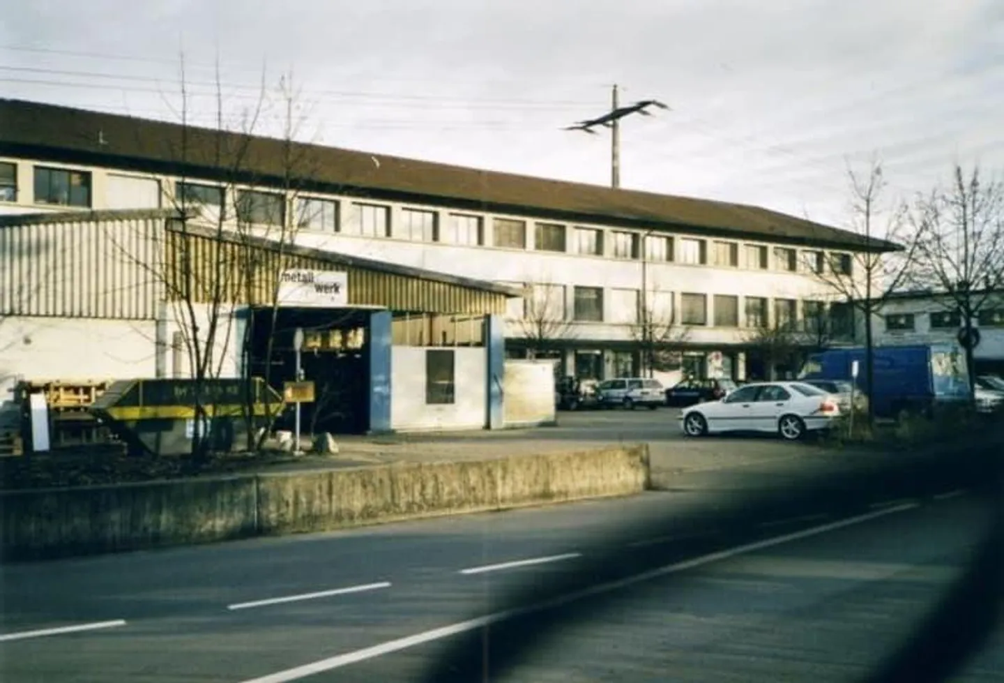 Spazio commerciale/di produzione a Münsingen - Foto 1 di 1