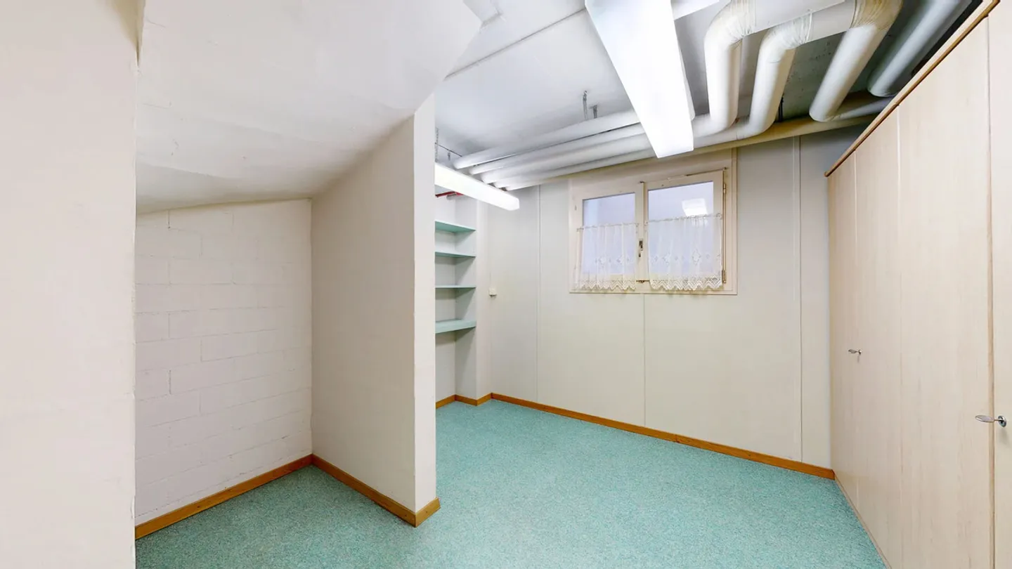 Gemütliche 2.5-Zimmer-Triplexwohnung mit Garage und Aussenparkplatz - Foto 7 von 19