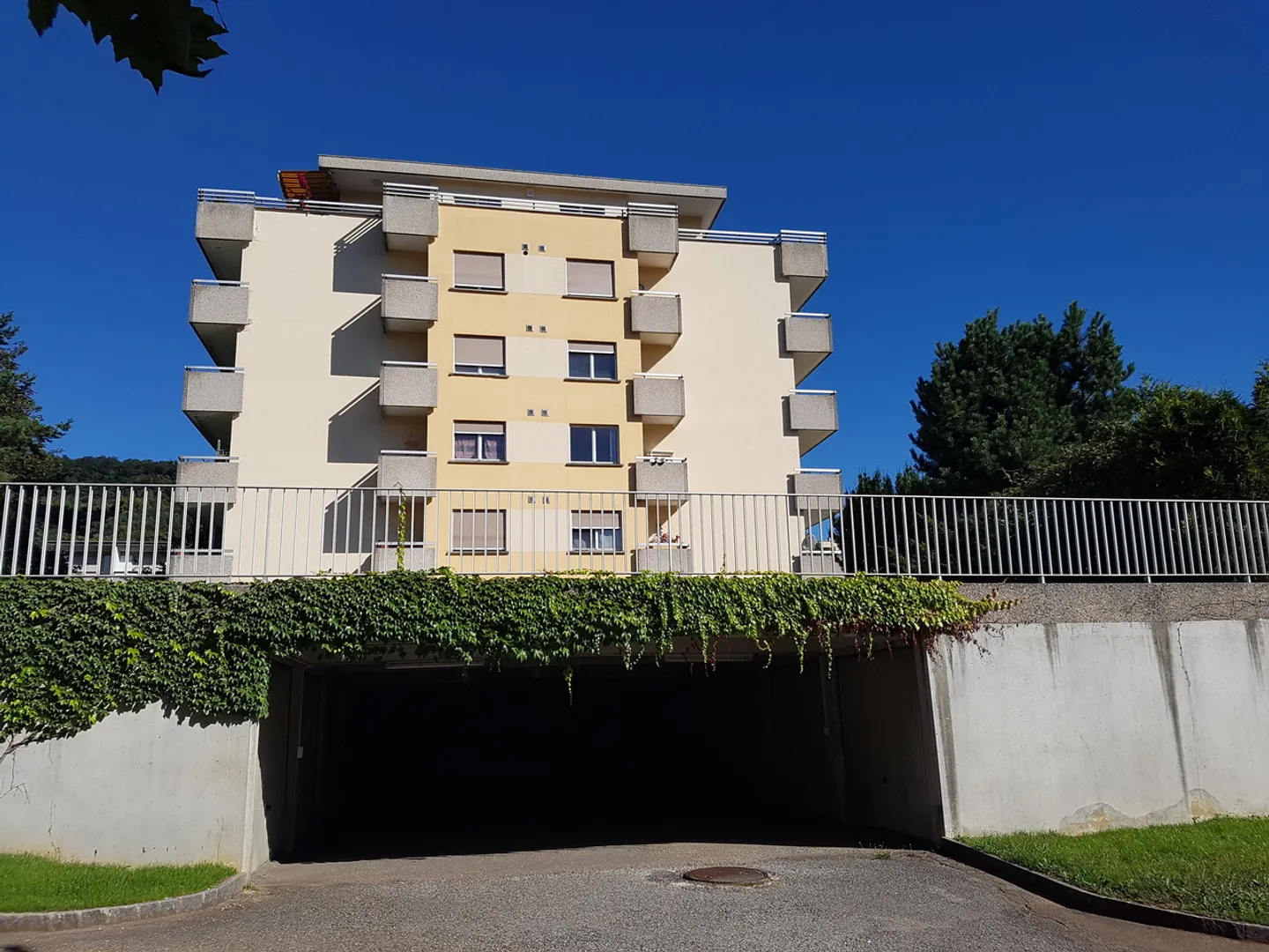 Apartment 75 m2 with 3 rooms on the 2nd floor, with elevator - Photo 13 of 13