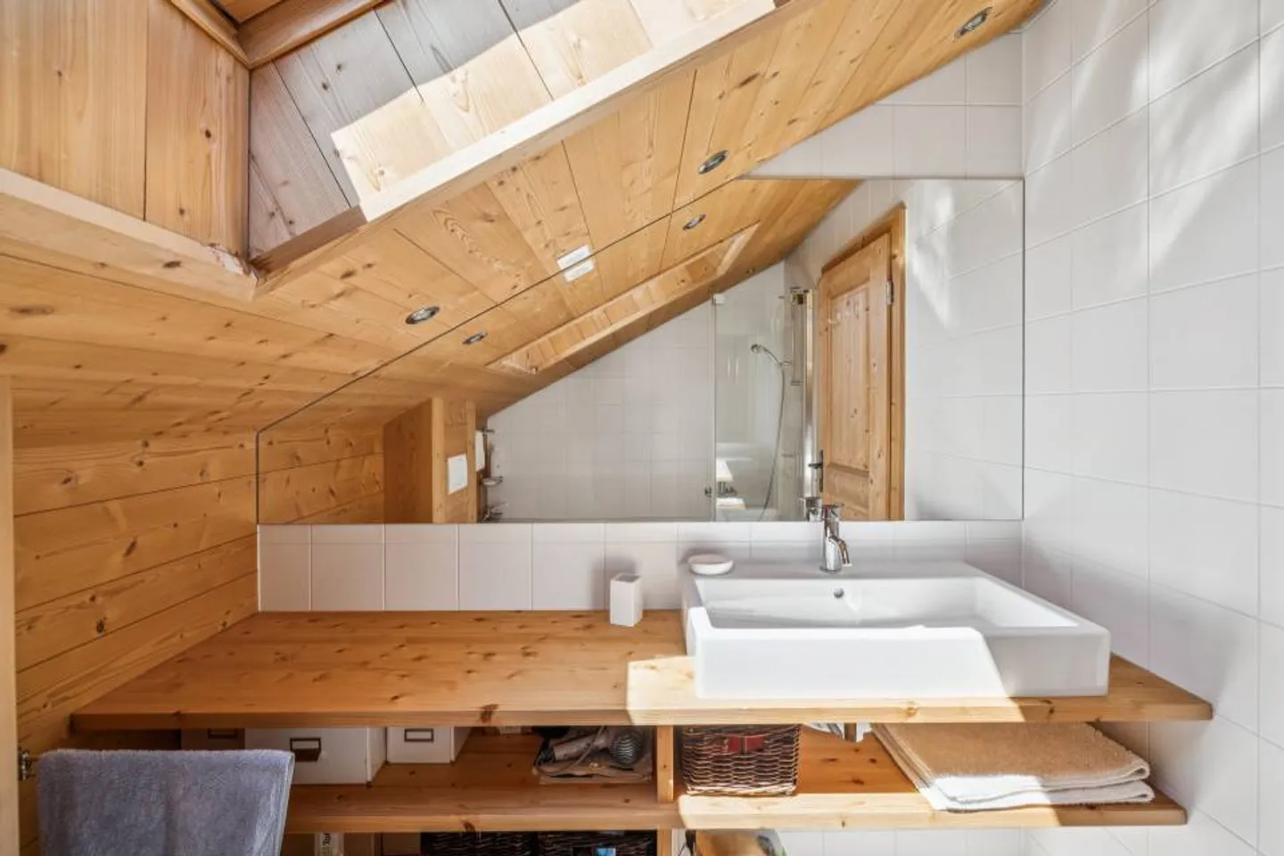 Chalet magnifique avec une vue imprenable sur les Dents du Midi - Photo 12 sur 13