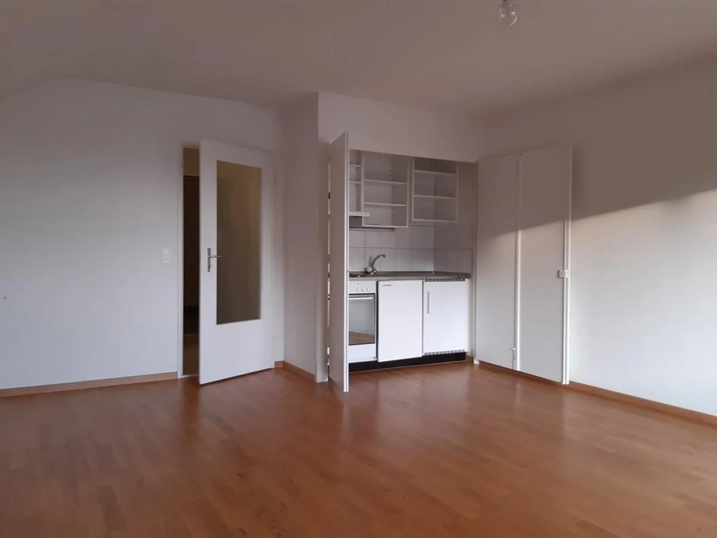 Petit mais agréable : appartement 1 pièce confortable - Photo 4 sur 6